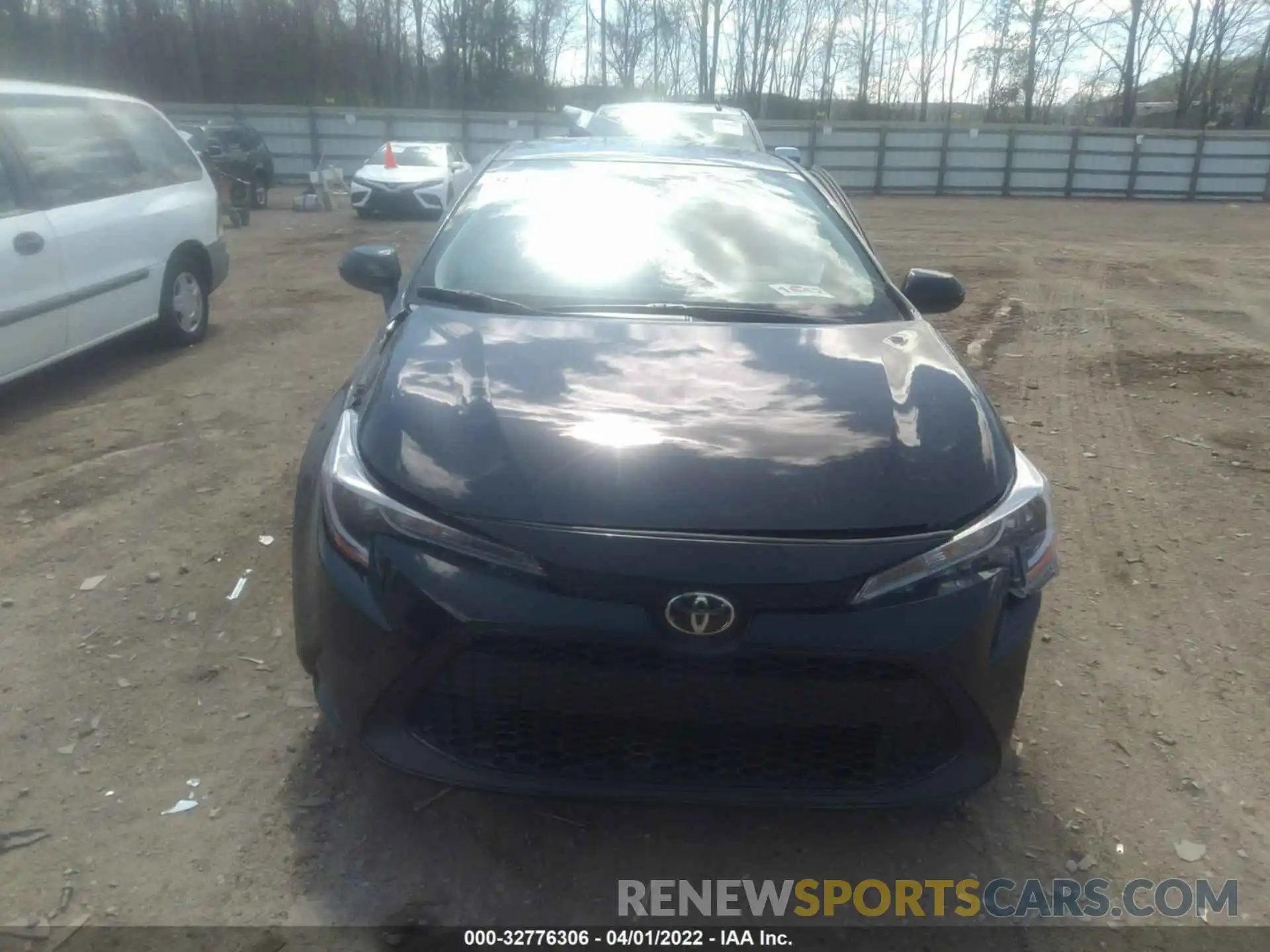 6 Photograph of a damaged car 5YFEPMAE1NP304793 TOYOTA COROLLA 2022