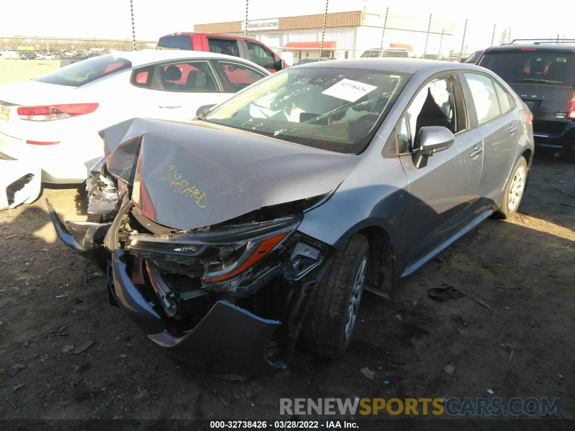 2 Photograph of a damaged car 5YFEPMAE1NP306947 TOYOTA COROLLA 2022