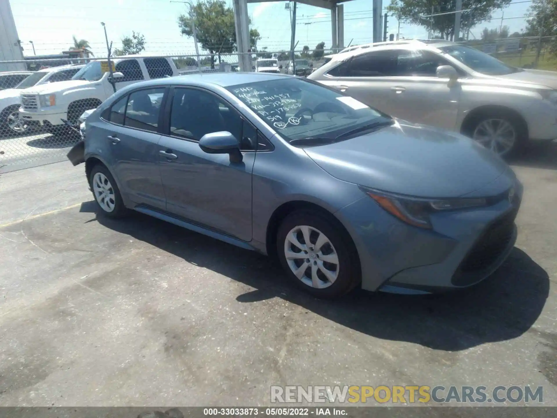 1 Photograph of a damaged car 5YFEPMAE1NP313932 TOYOTA COROLLA 2022