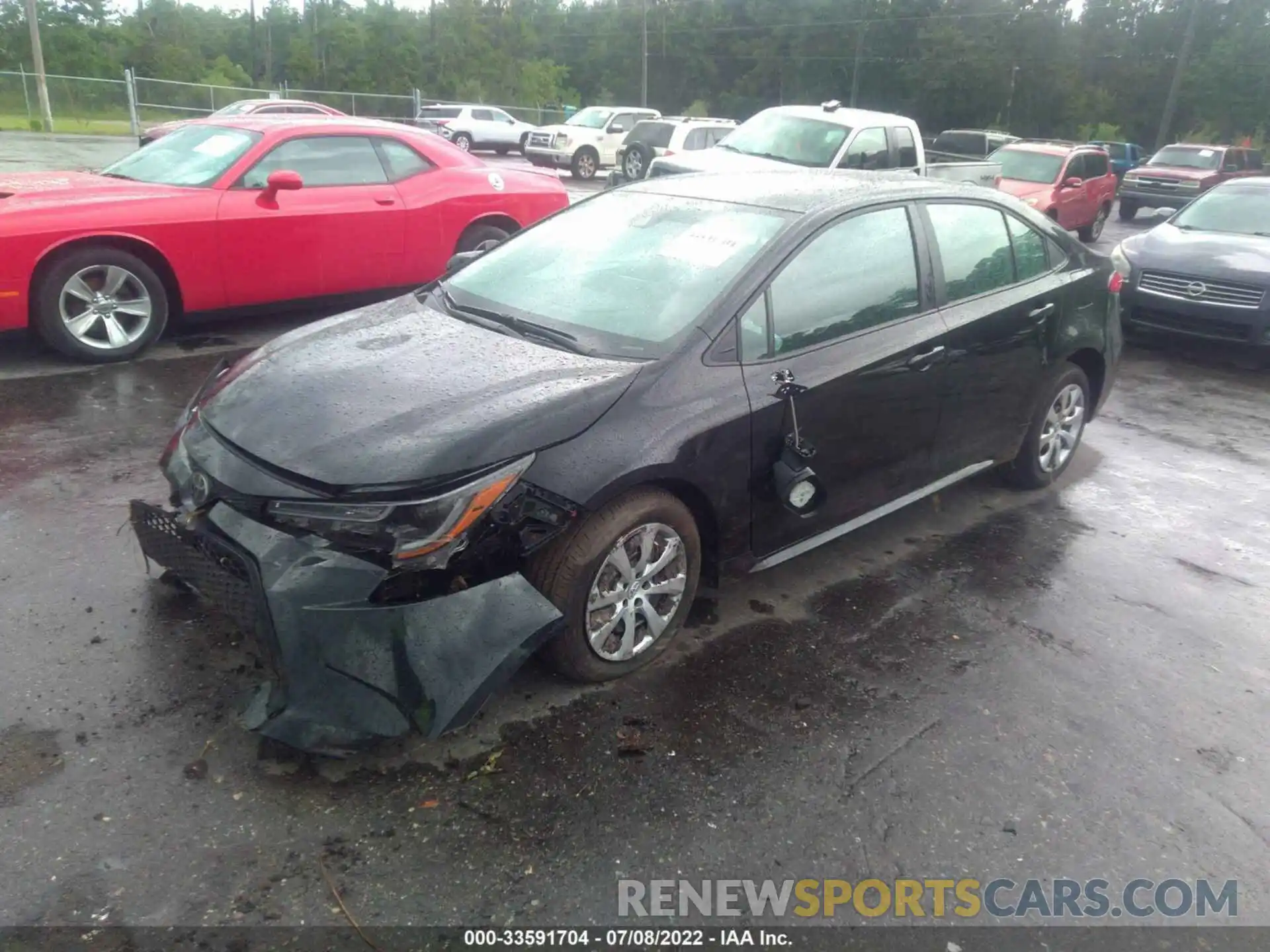 2 Photograph of a damaged car 5YFEPMAE1NP330682 TOYOTA COROLLA 2022