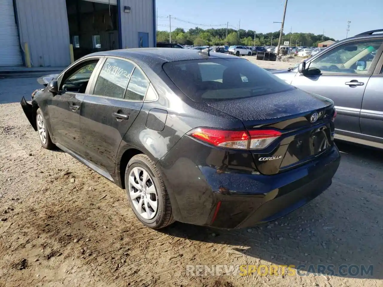 3 Photograph of a damaged car 5YFEPMAE1NP331086 TOYOTA COROLLA 2022