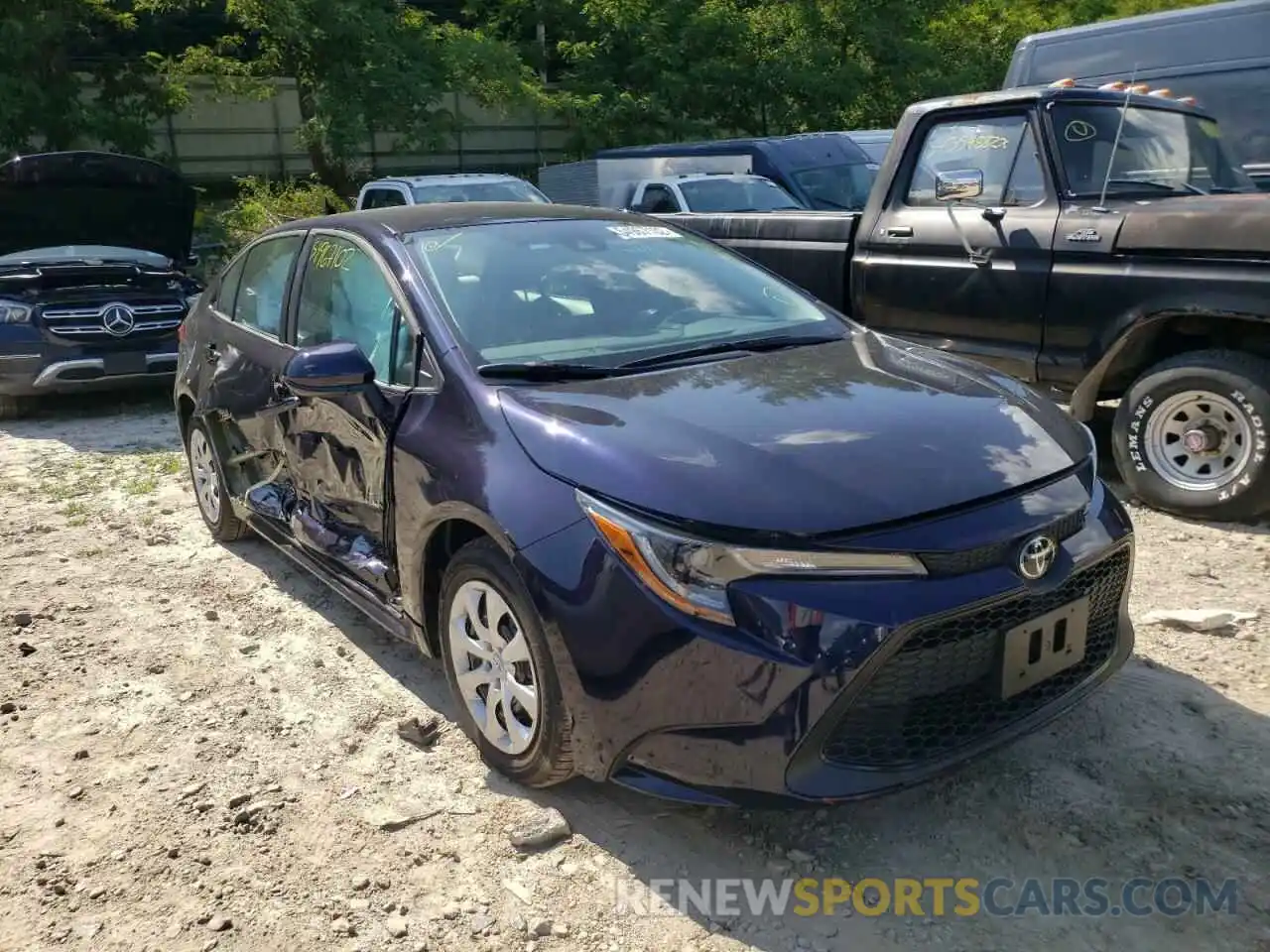 1 Photograph of a damaged car 5YFEPMAE1NP332447 TOYOTA COROLLA 2022