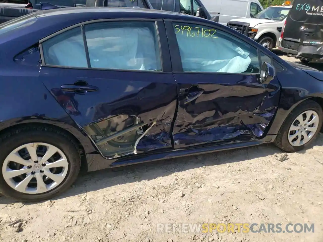 9 Photograph of a damaged car 5YFEPMAE1NP332447 TOYOTA COROLLA 2022