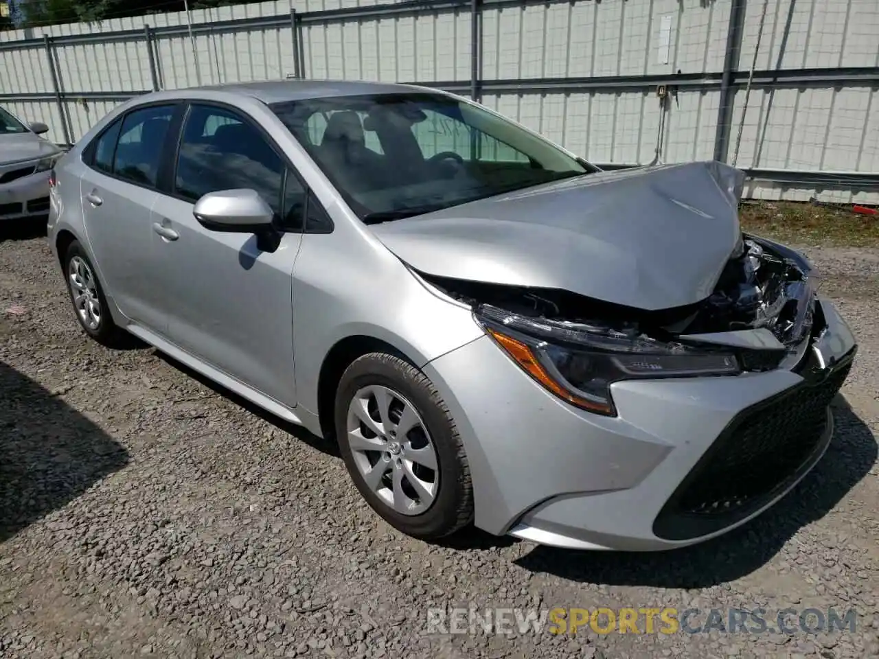 1 Photograph of a damaged car 5YFEPMAE1NP336384 TOYOTA COROLLA 2022