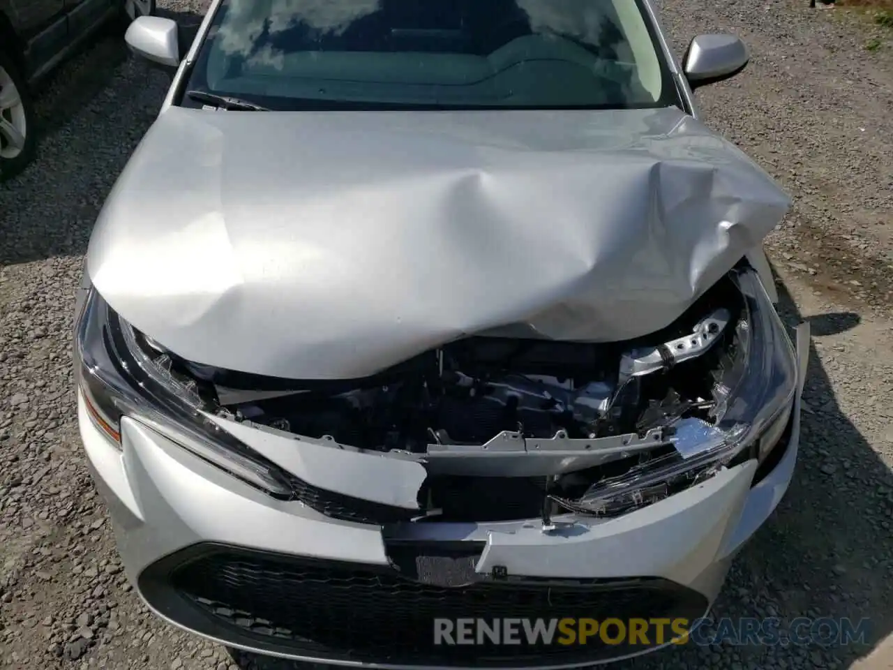 7 Photograph of a damaged car 5YFEPMAE1NP336384 TOYOTA COROLLA 2022