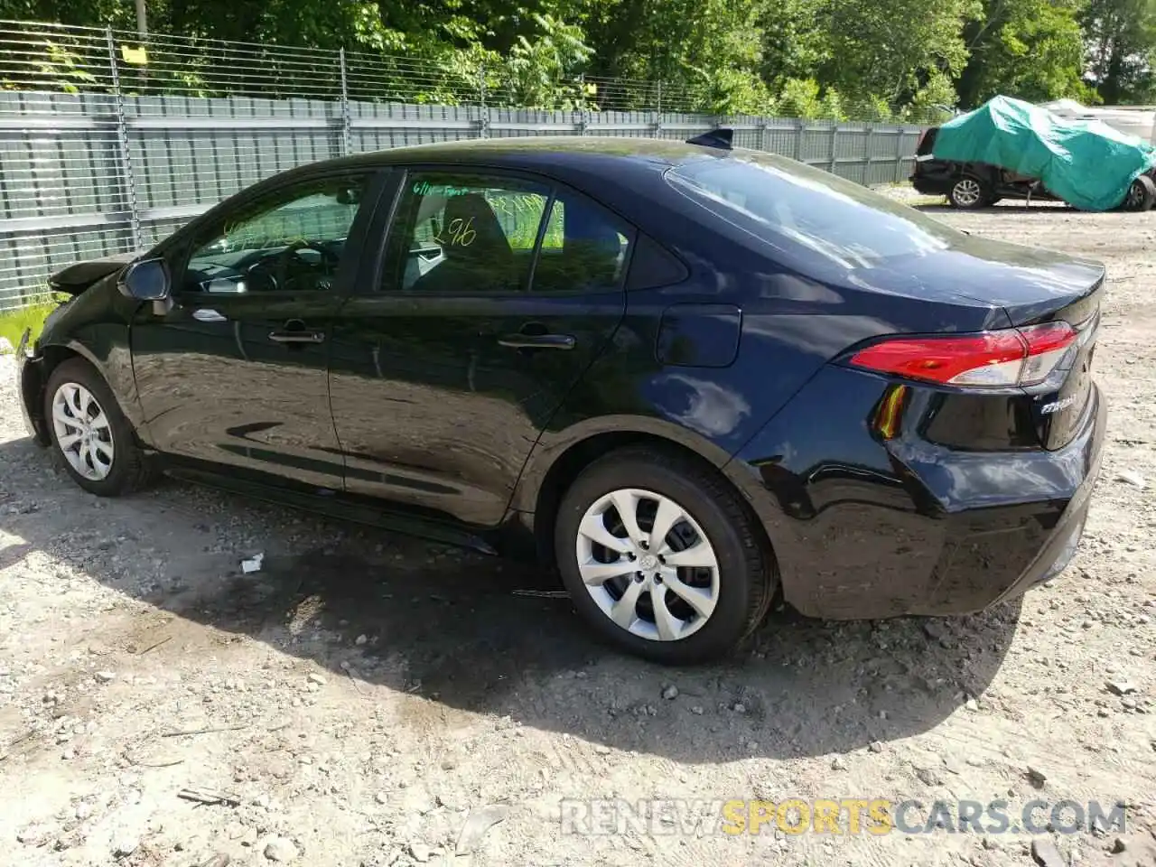 3 Photograph of a damaged car 5YFEPMAE1NP336806 TOYOTA COROLLA 2022