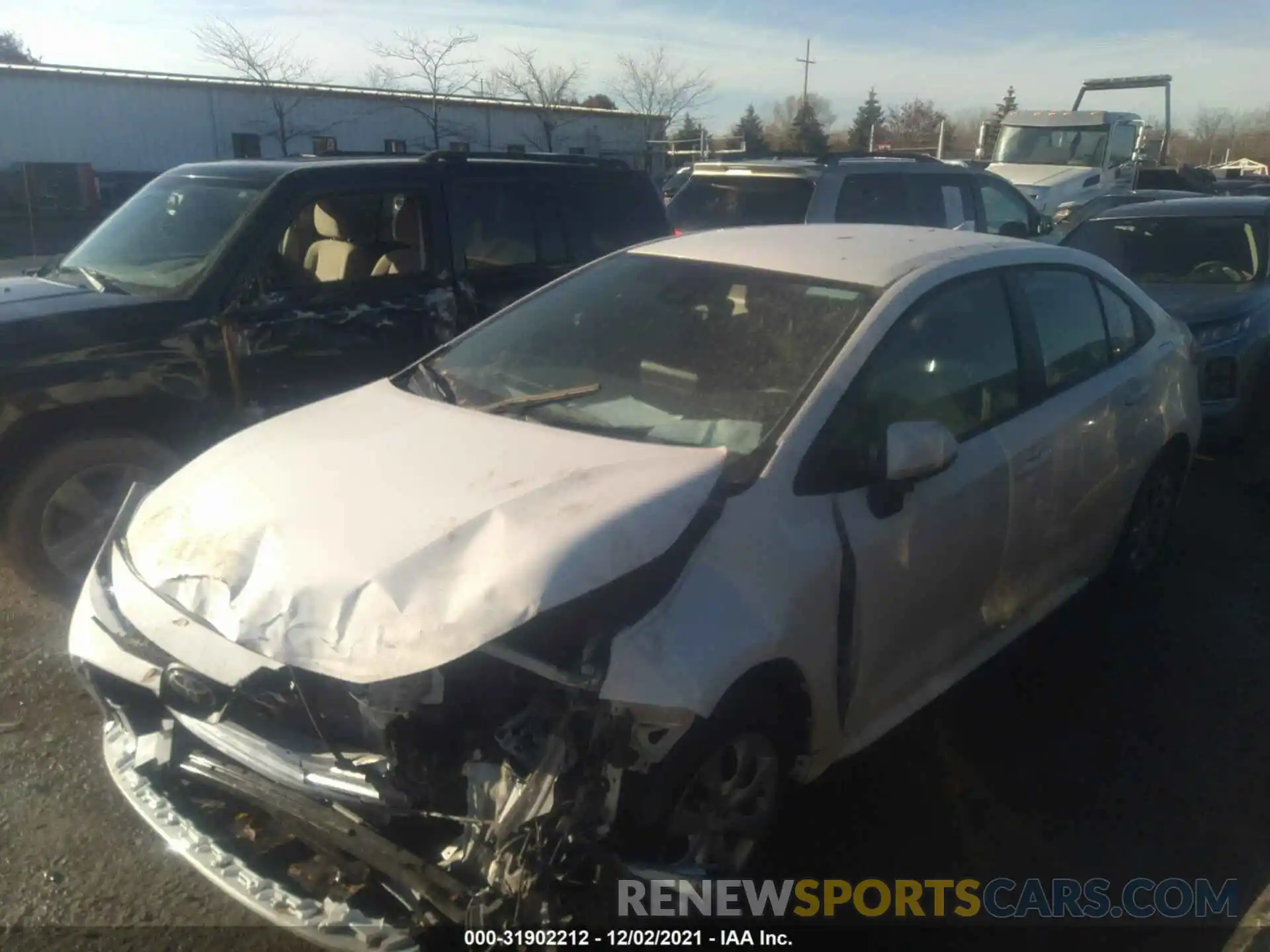 2 Photograph of a damaged car 5YFEPMAE2NP272226 TOYOTA COROLLA 2022