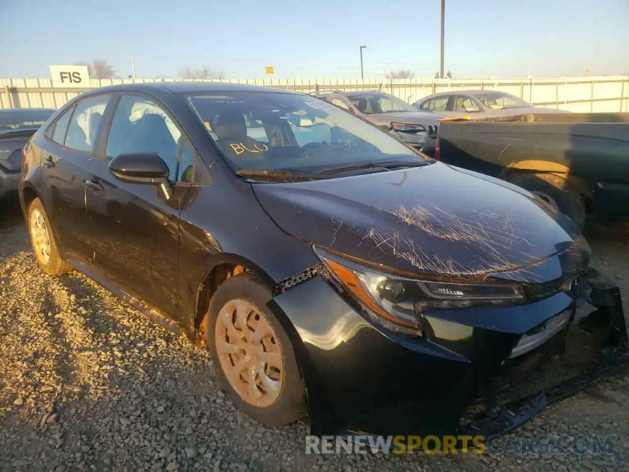 1 Photograph of a damaged car 5YFEPMAE2NP272727 TOYOTA COROLLA 2022