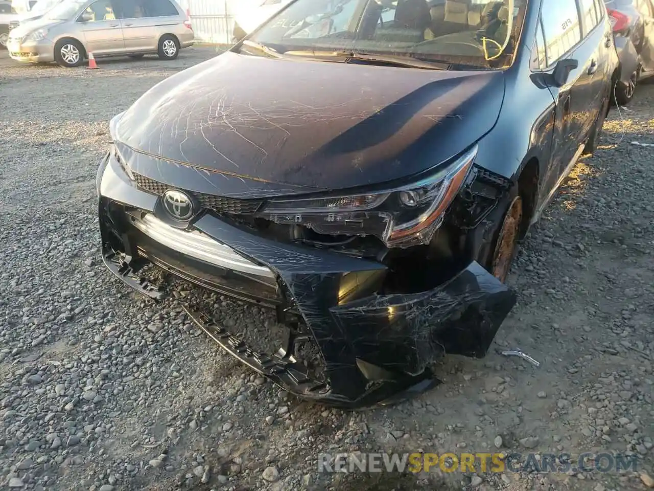 9 Photograph of a damaged car 5YFEPMAE2NP272727 TOYOTA COROLLA 2022