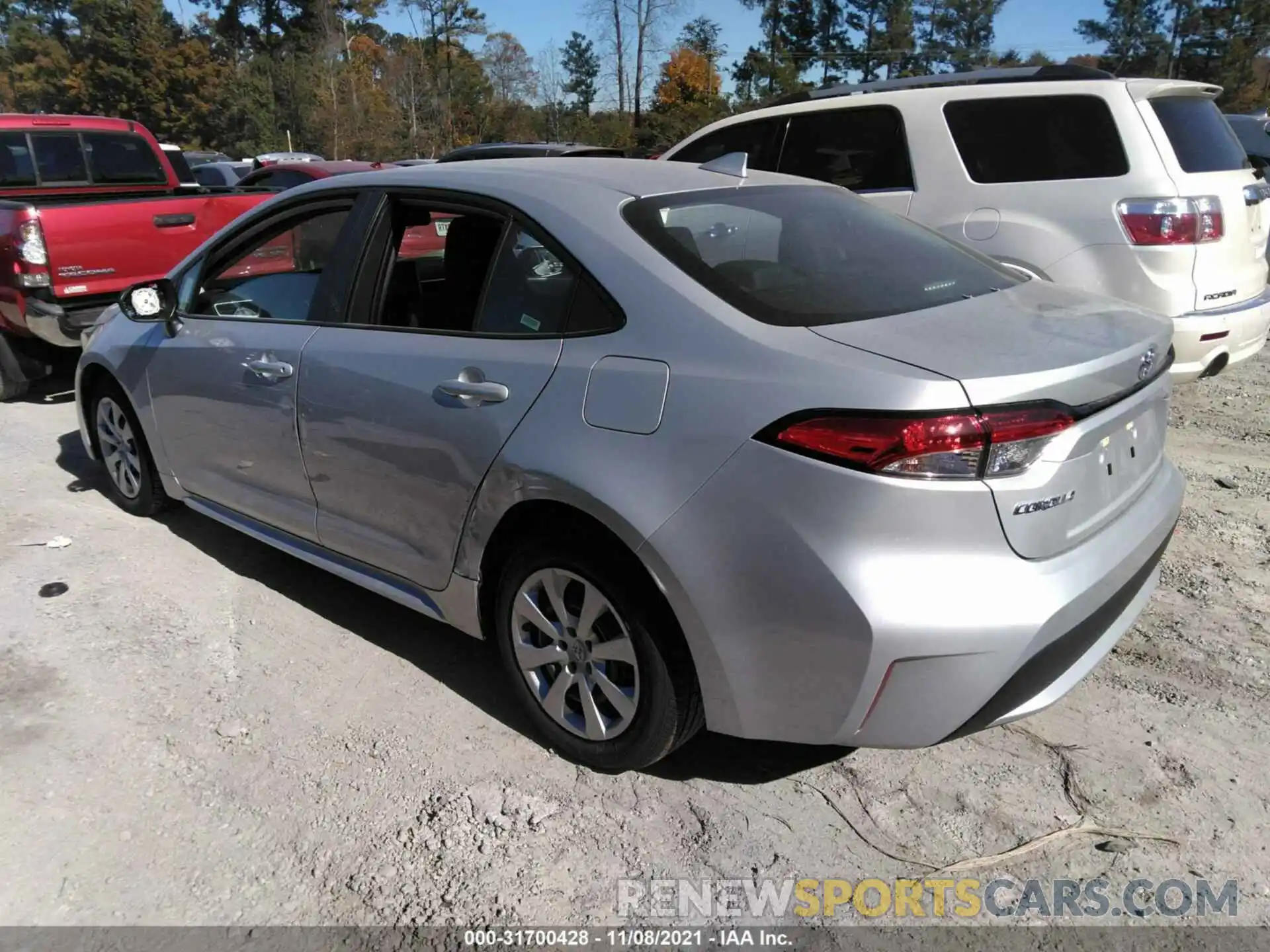 3 Photograph of a damaged car 5YFEPMAE2NP275434 TOYOTA COROLLA 2022