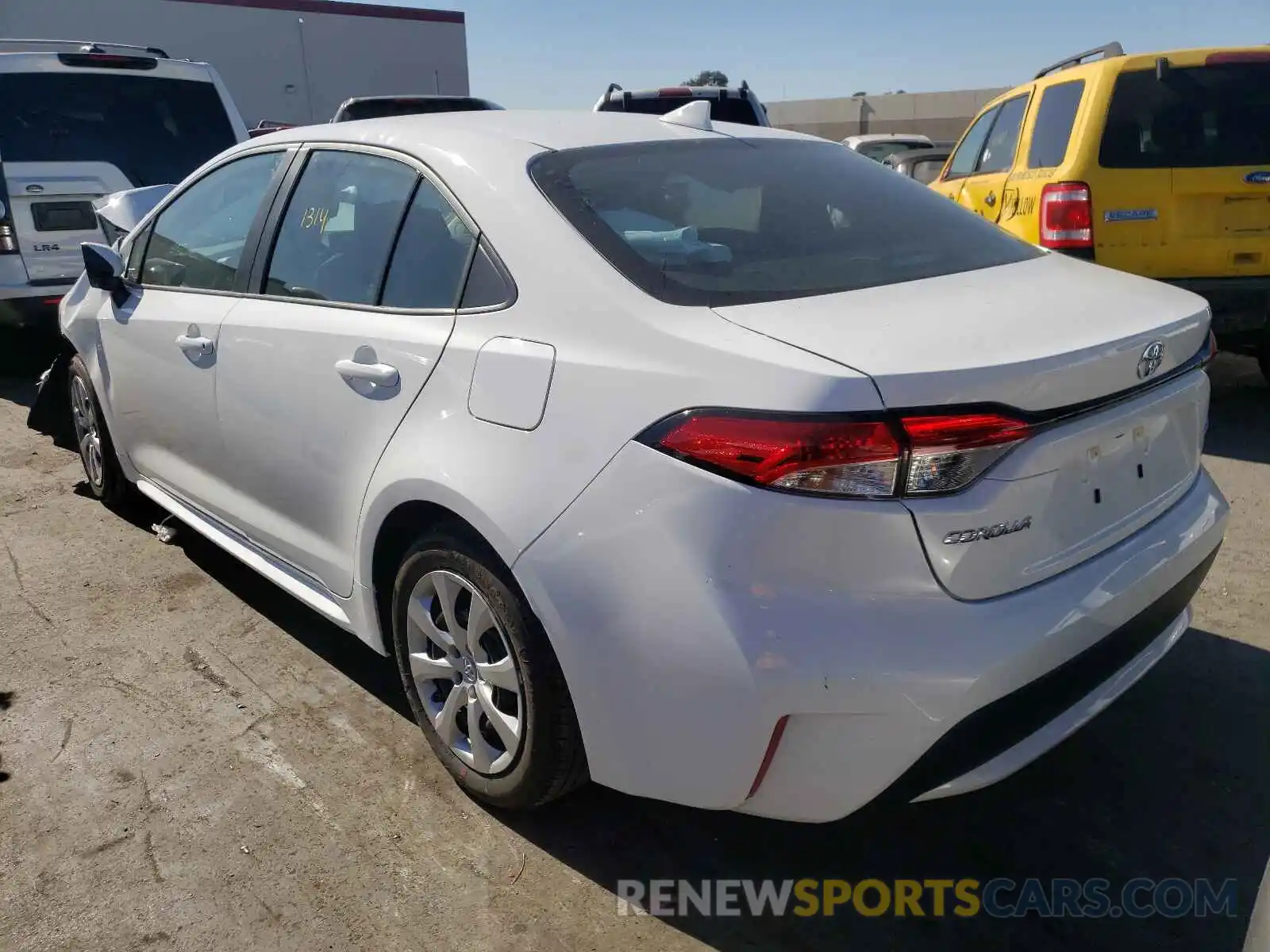 3 Photograph of a damaged car 5YFEPMAE2NP277524 TOYOTA COROLLA 2022