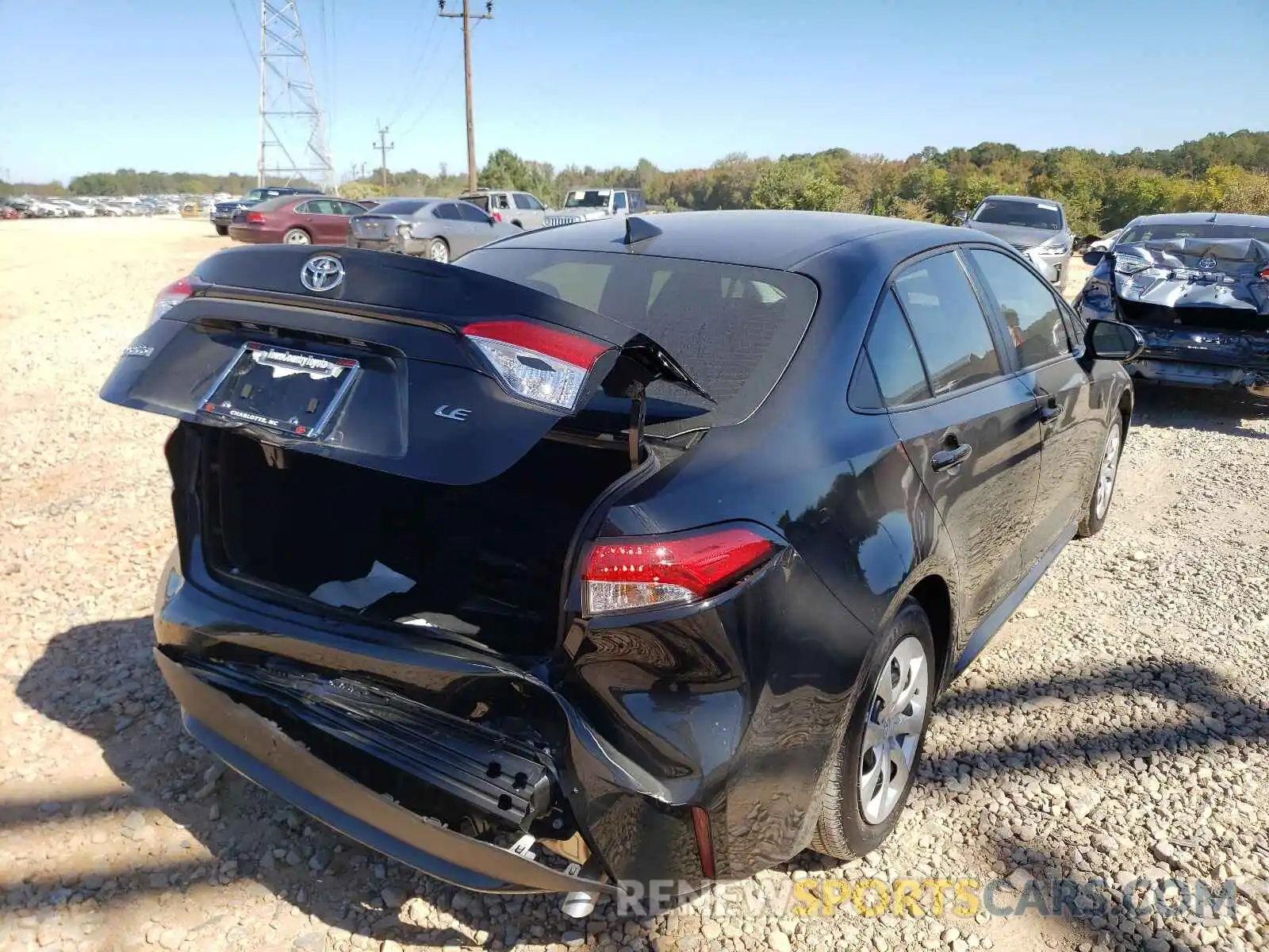 4 Photograph of a damaged car 5YFEPMAE2NP282836 TOYOTA COROLLA 2022