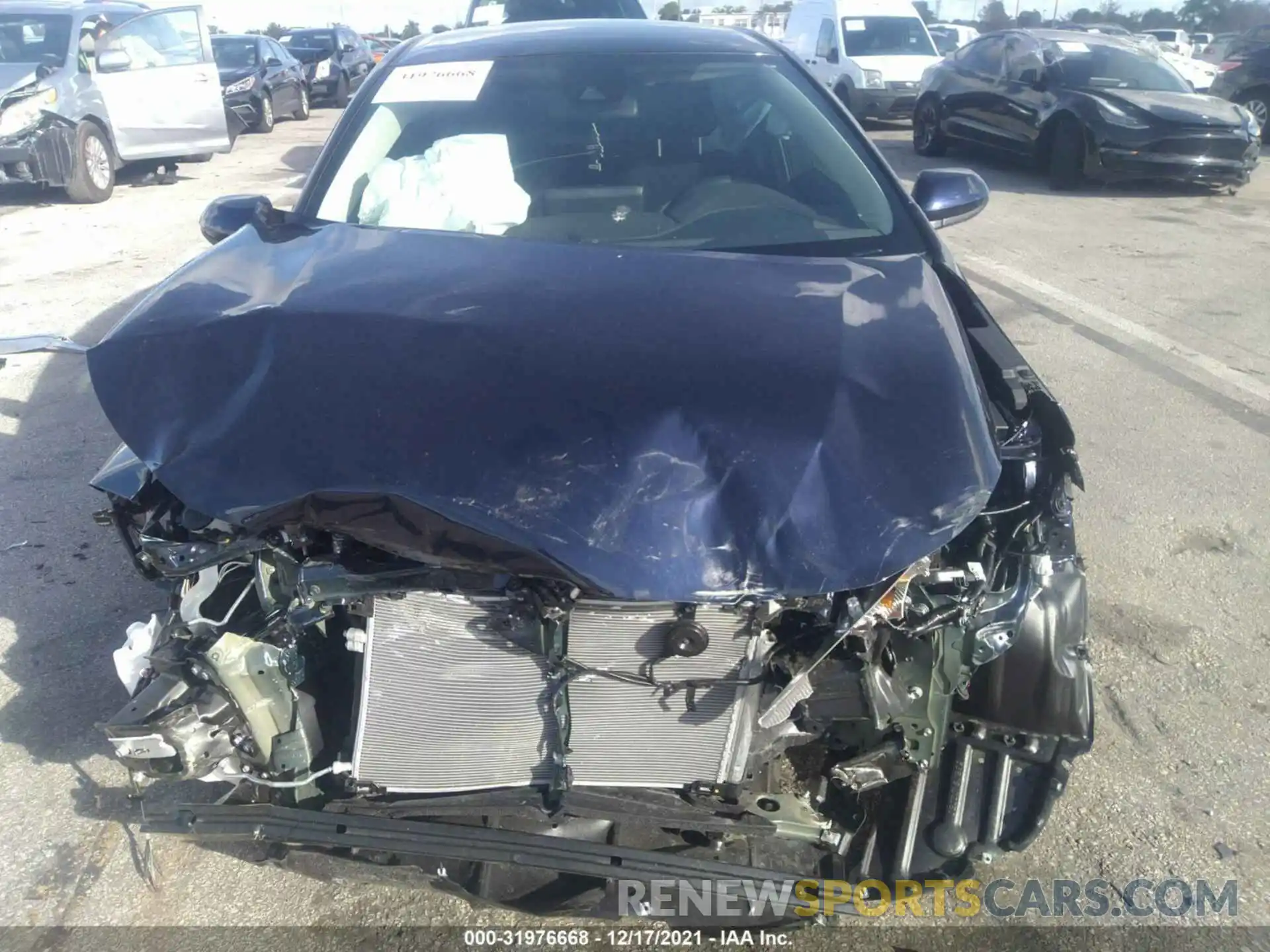 6 Photograph of a damaged car 5YFEPMAE2NP292086 TOYOTA COROLLA 2022