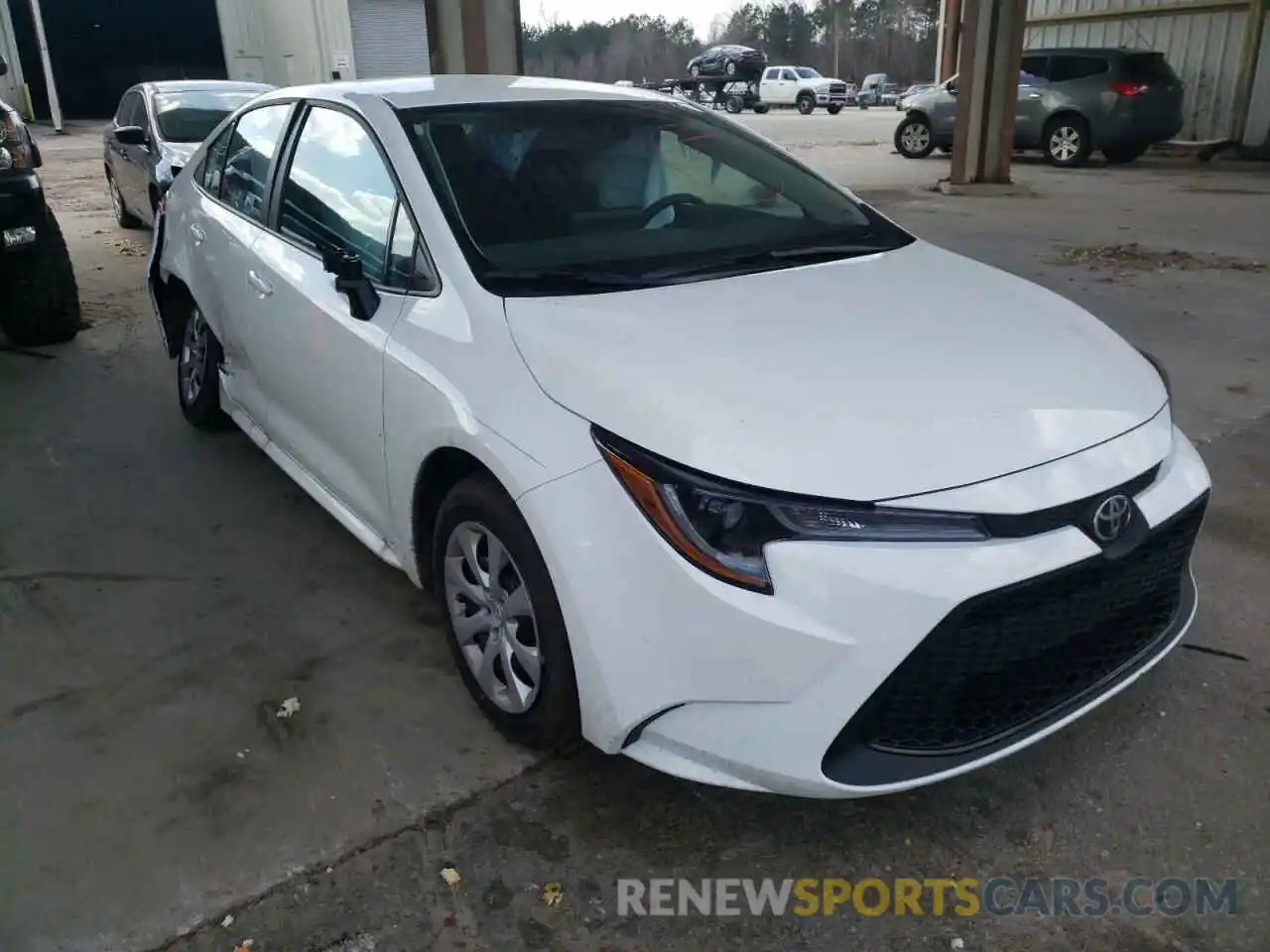 1 Photograph of a damaged car 5YFEPMAE2NP299457 TOYOTA COROLLA 2022