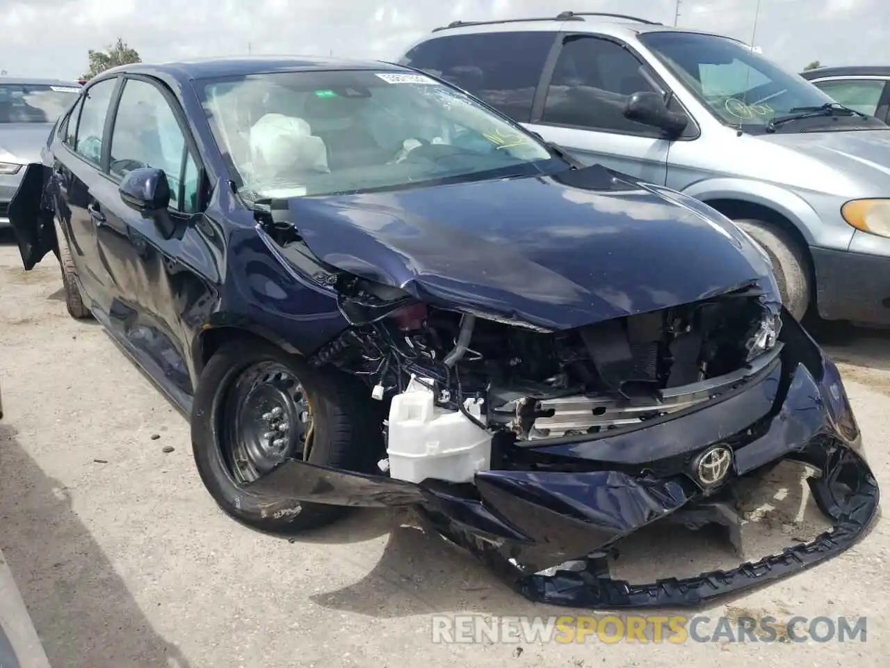 1 Photograph of a damaged car 5YFEPMAE2NP310828 TOYOTA COROLLA 2022