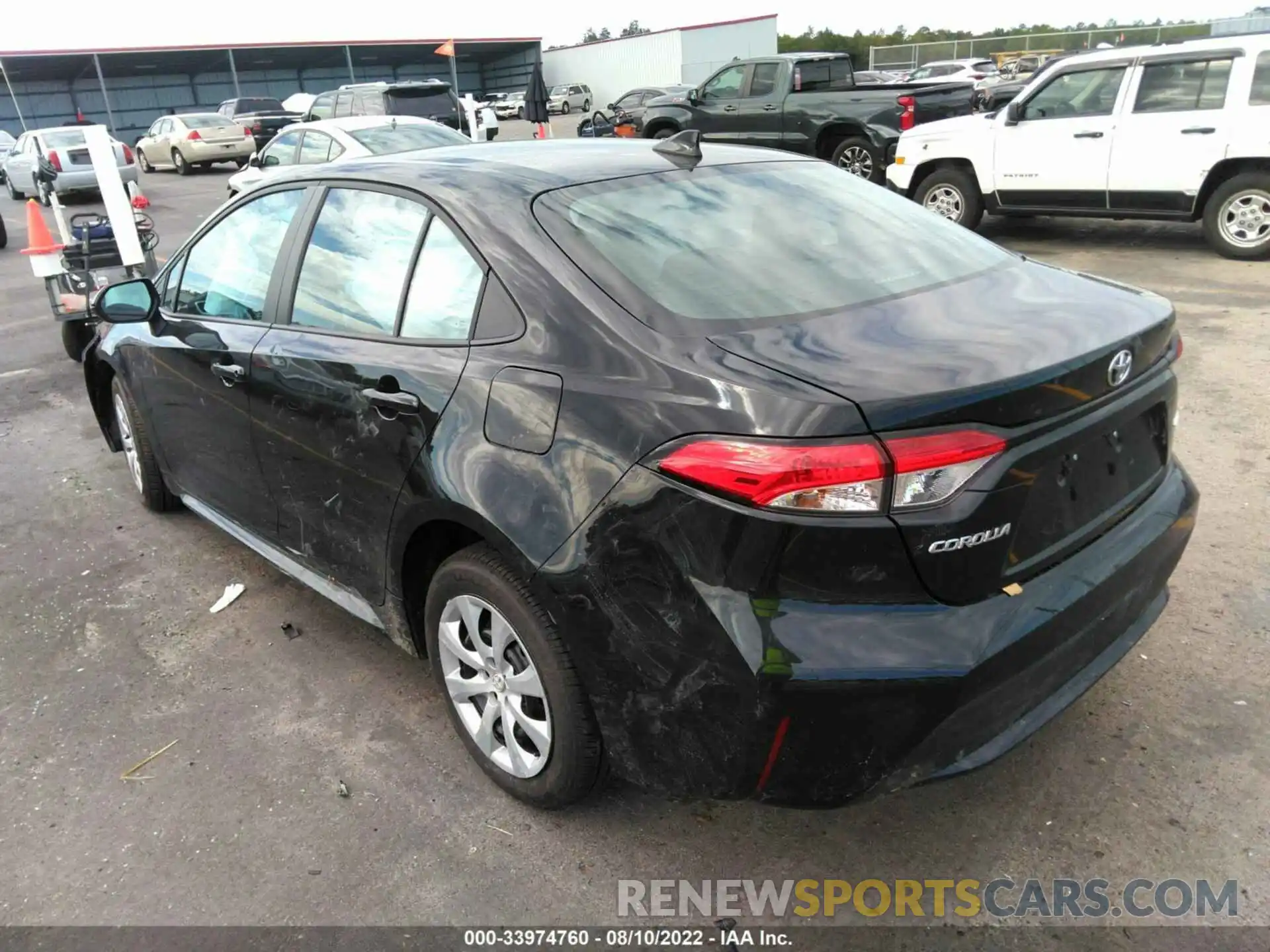 3 Photograph of a damaged car 5YFEPMAE2NP326804 TOYOTA COROLLA 2022