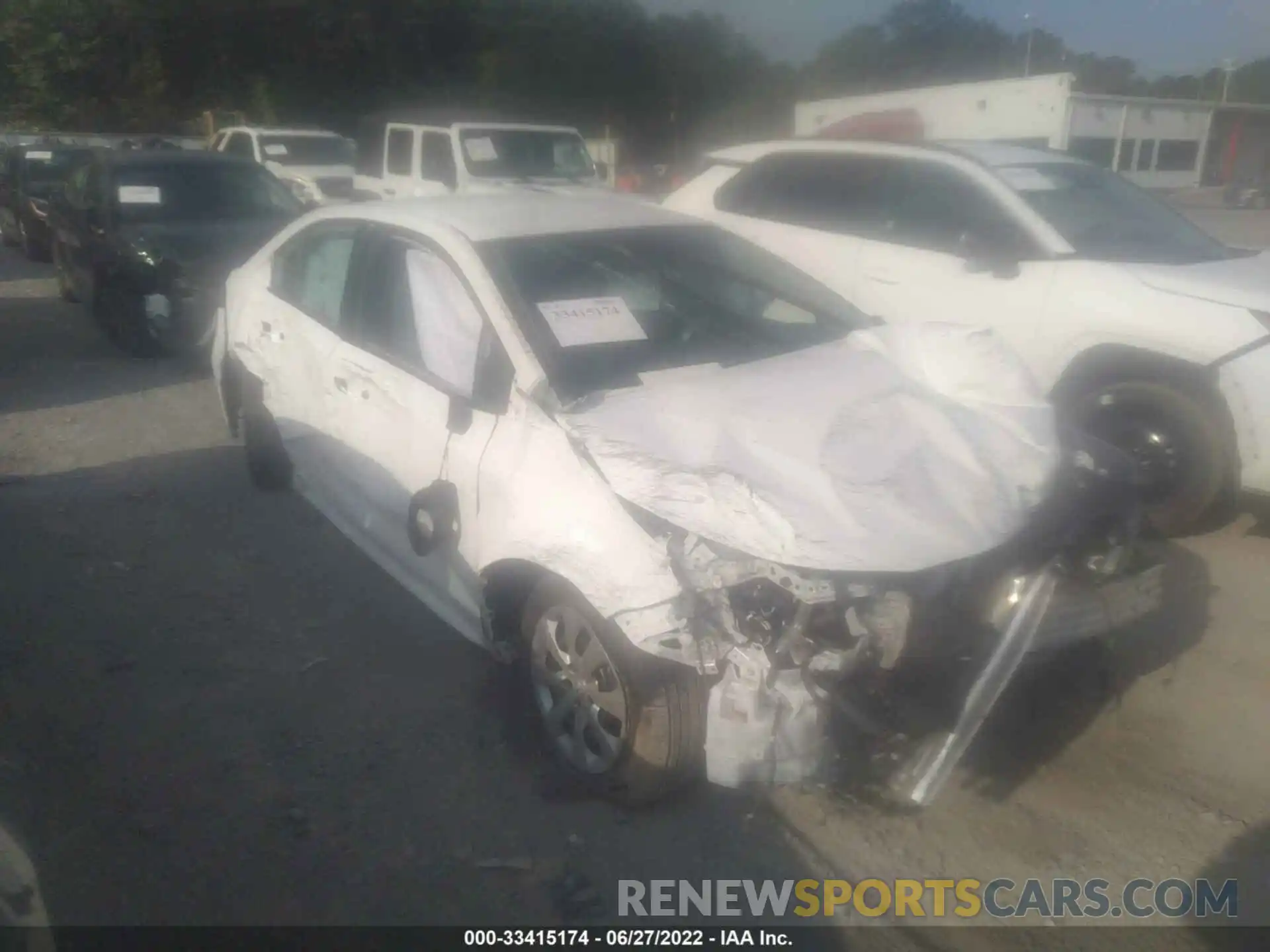 1 Photograph of a damaged car 5YFEPMAE2NP327032 TOYOTA COROLLA 2022