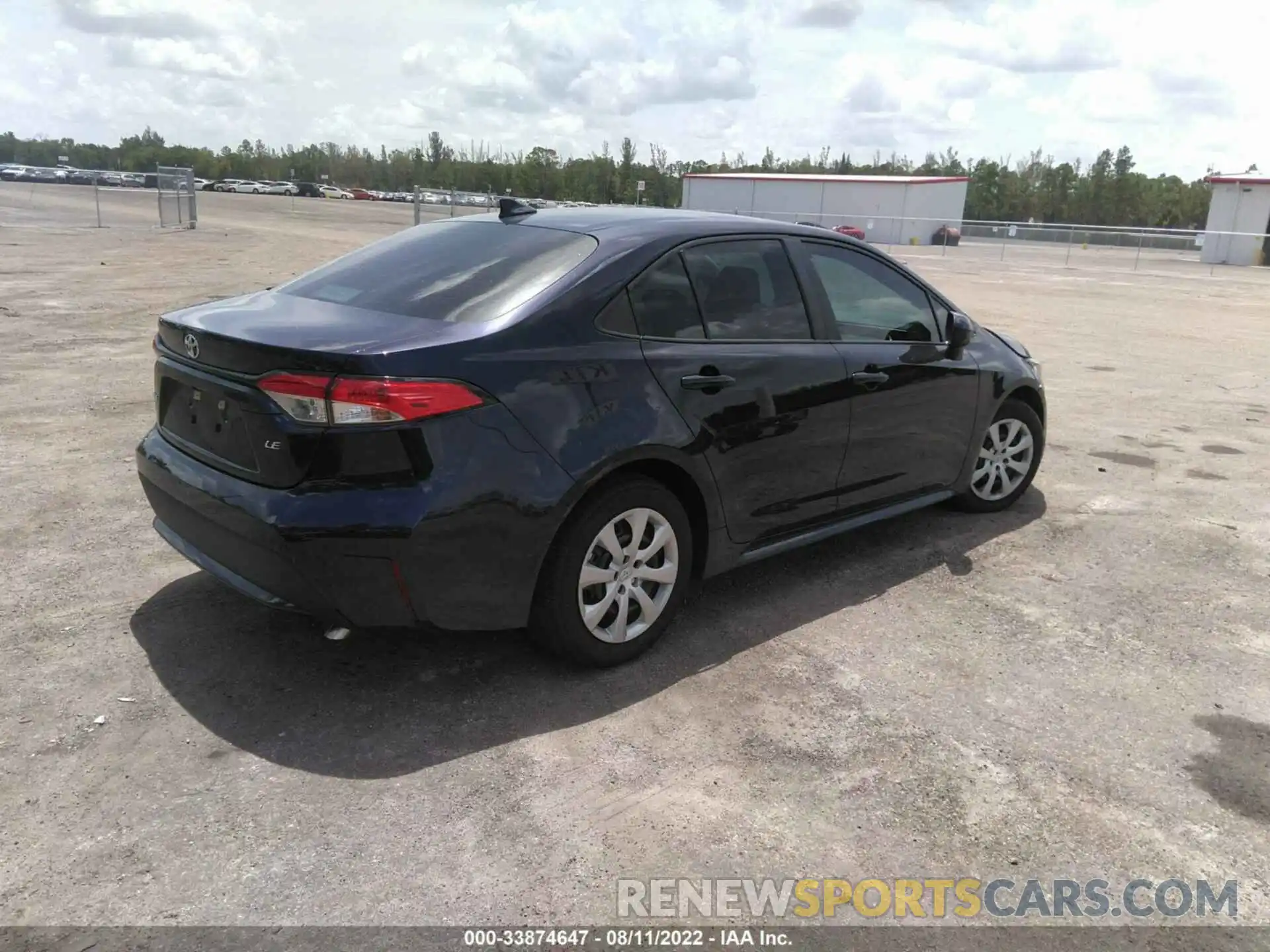 4 Photograph of a damaged car 5YFEPMAE2NP337611 TOYOTA COROLLA 2022