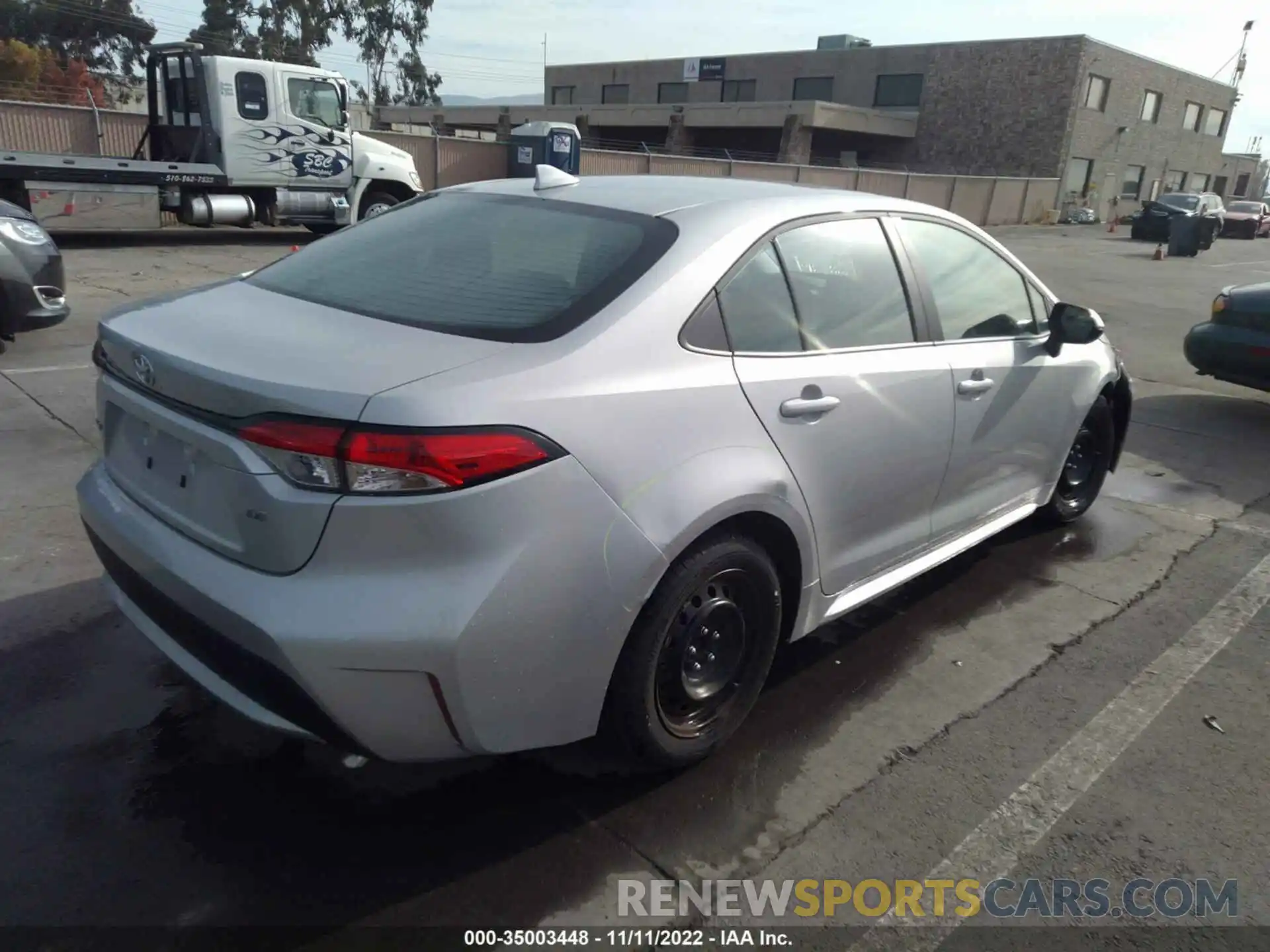 4 Photograph of a damaged car 5YFEPMAE2NP348690 TOYOTA COROLLA 2022