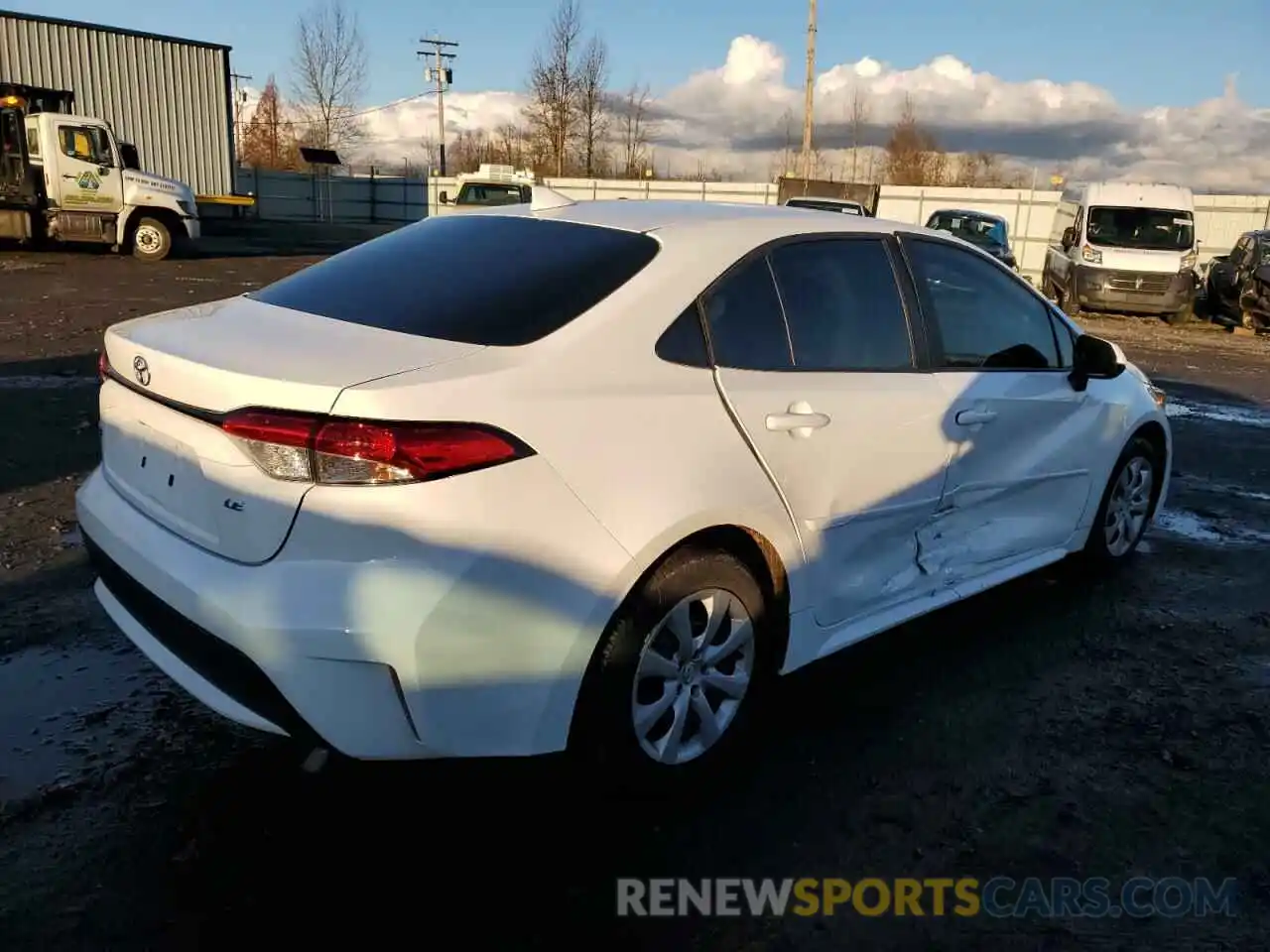 3 Photograph of a damaged car 5YFEPMAE2NP351623 TOYOTA COROLLA 2022