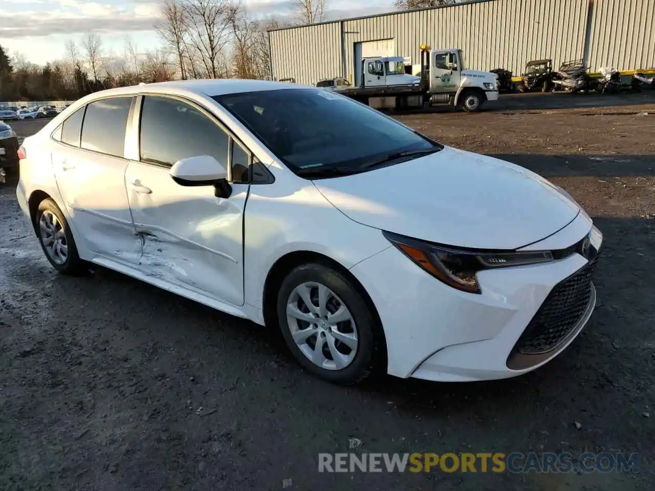 4 Photograph of a damaged car 5YFEPMAE2NP351623 TOYOTA COROLLA 2022