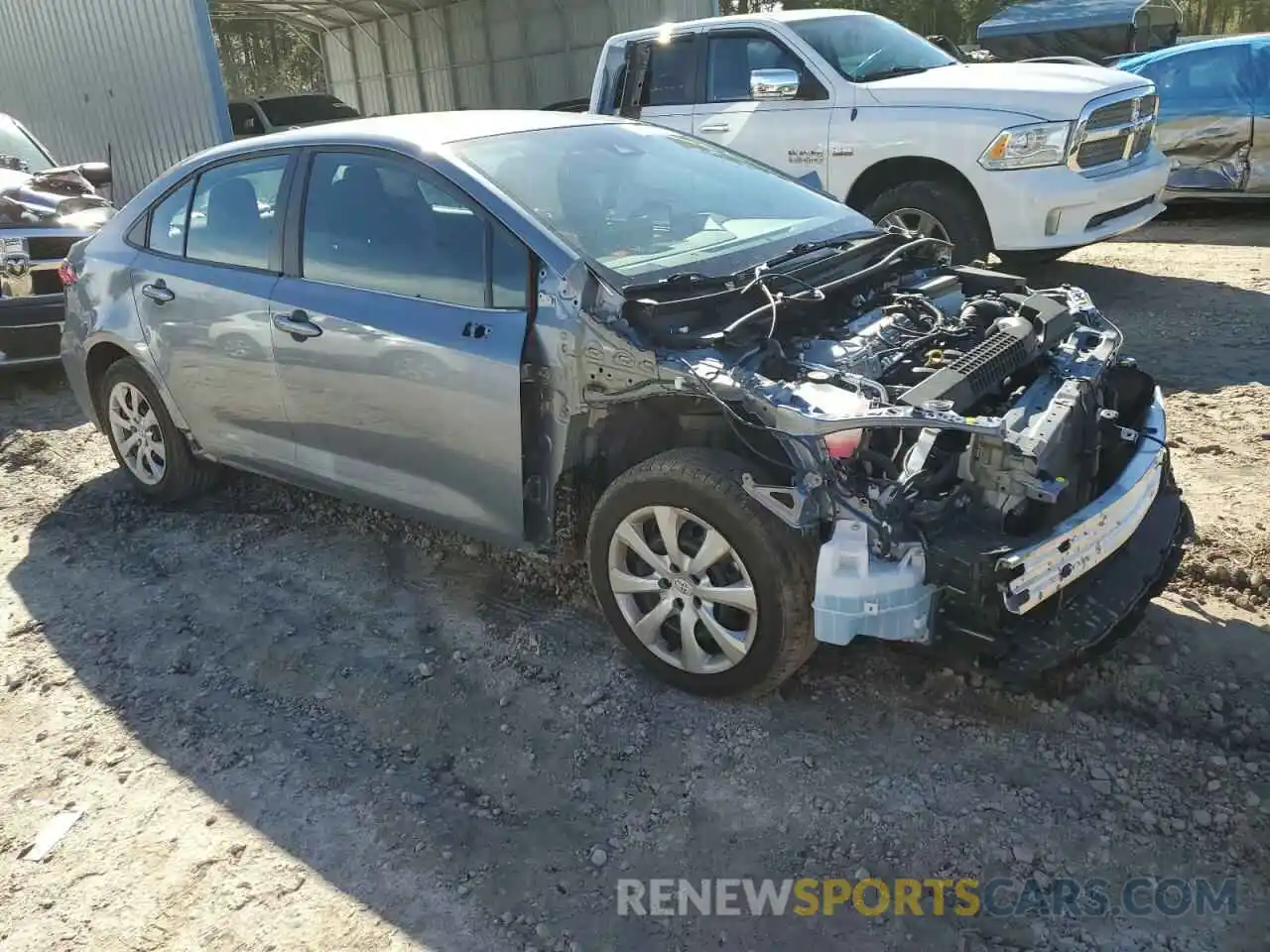 4 Photograph of a damaged car 5YFEPMAE2NP362444 TOYOTA COROLLA 2022