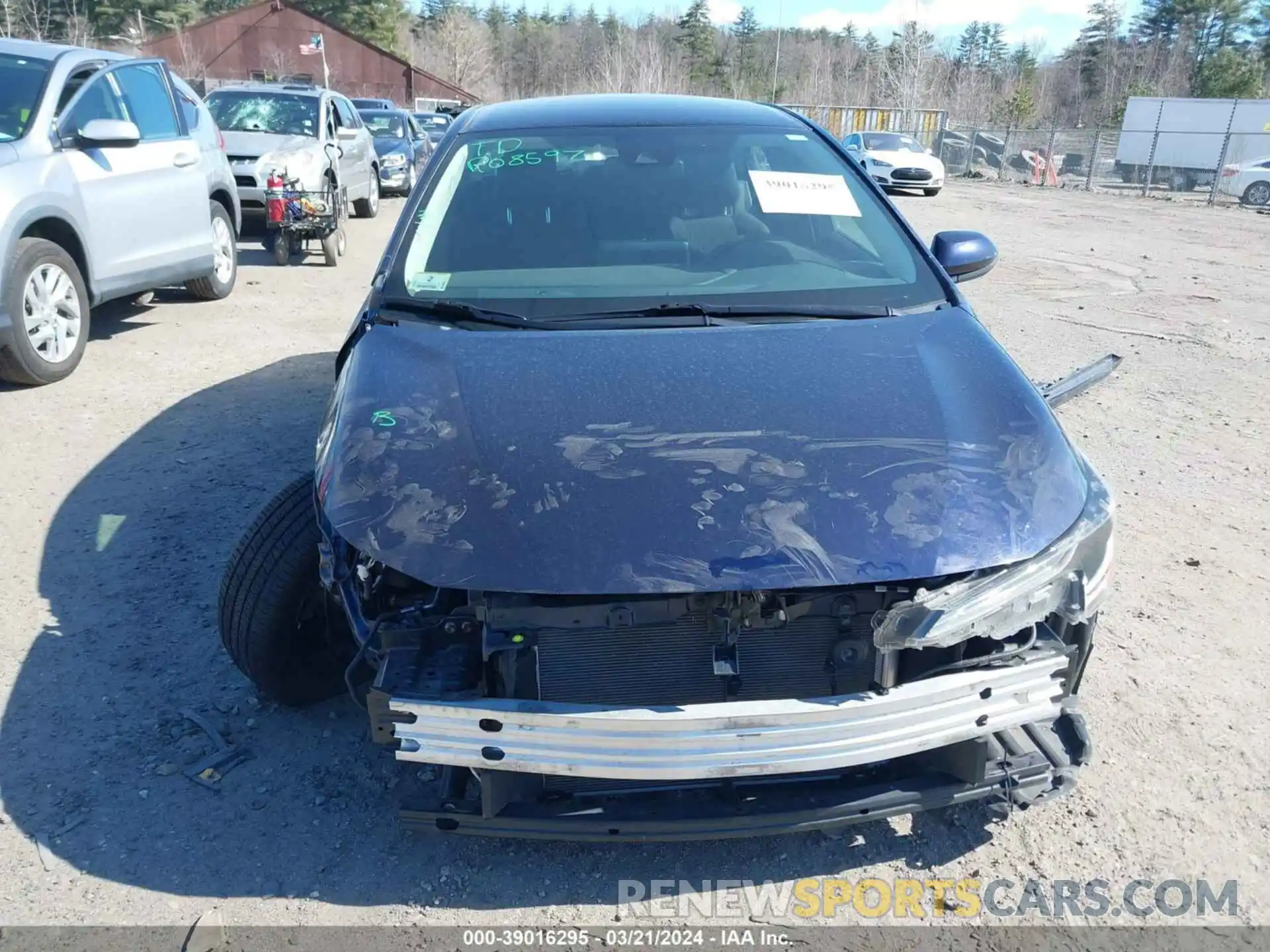 13 Photograph of a damaged car 5YFEPMAE3NP272476 TOYOTA COROLLA 2022