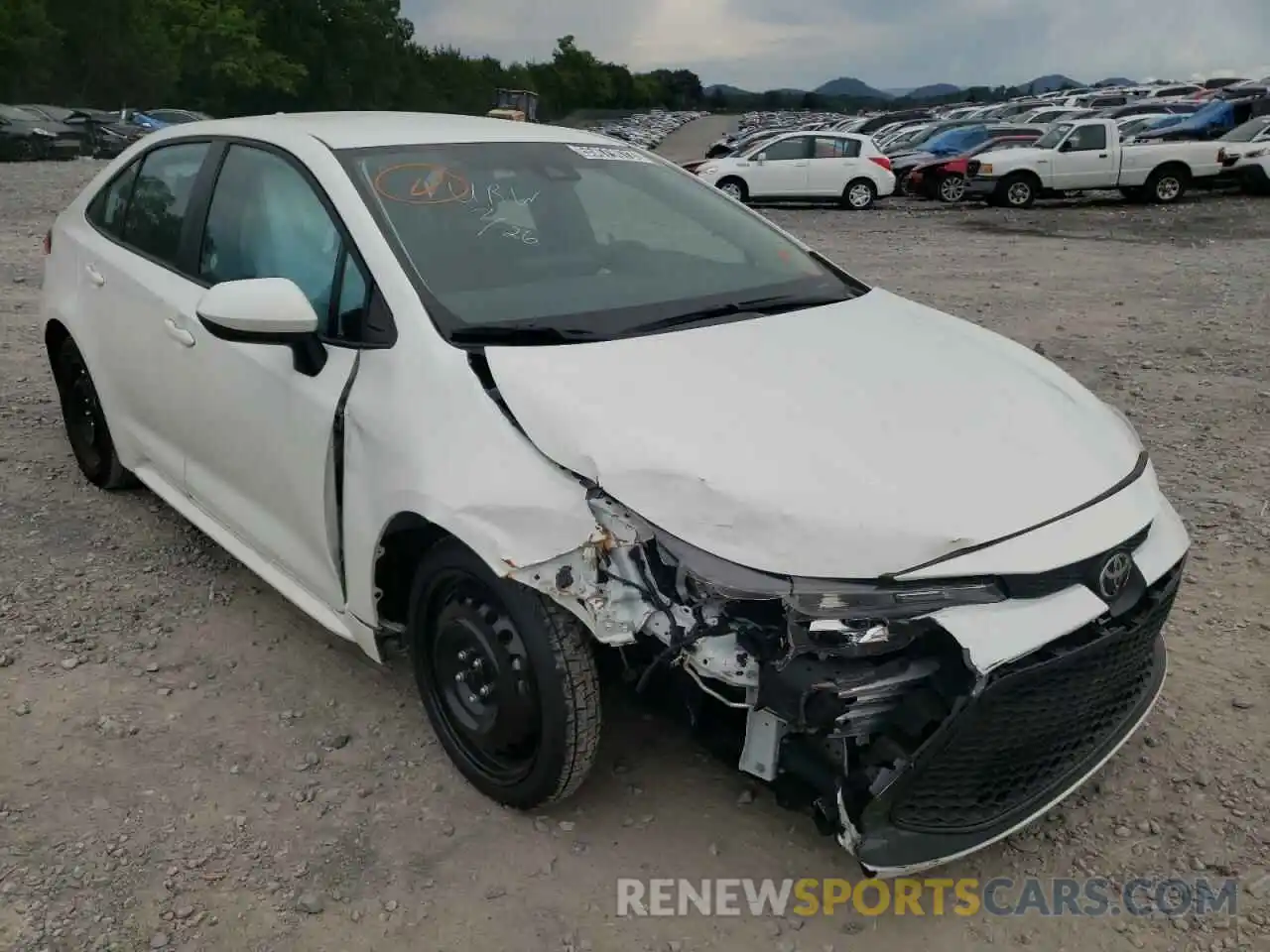 1 Photograph of a damaged car 5YFEPMAE3NP272834 TOYOTA COROLLA 2022