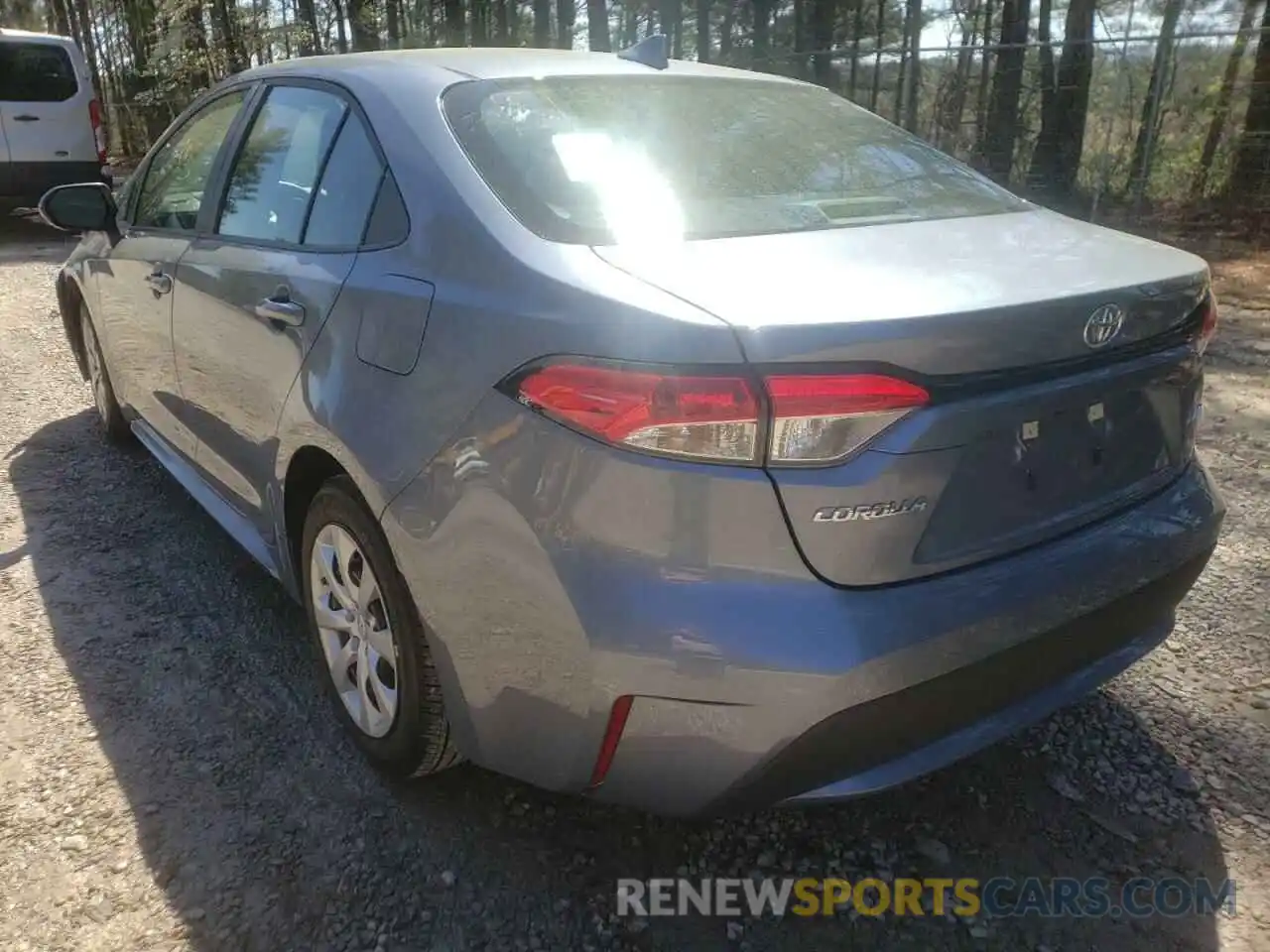 3 Photograph of a damaged car 5YFEPMAE3NP276091 TOYOTA COROLLA 2022