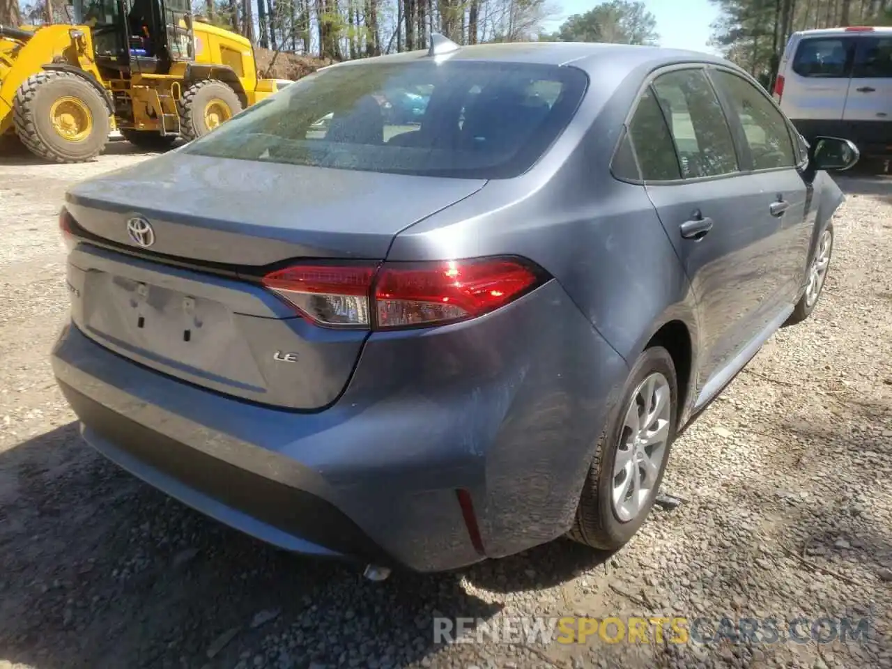 4 Photograph of a damaged car 5YFEPMAE3NP276091 TOYOTA COROLLA 2022