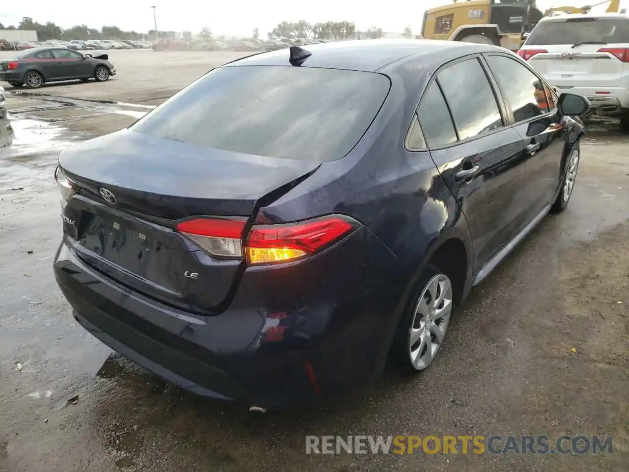 4 Photograph of a damaged car 5YFEPMAE3NP278701 TOYOTA COROLLA 2022