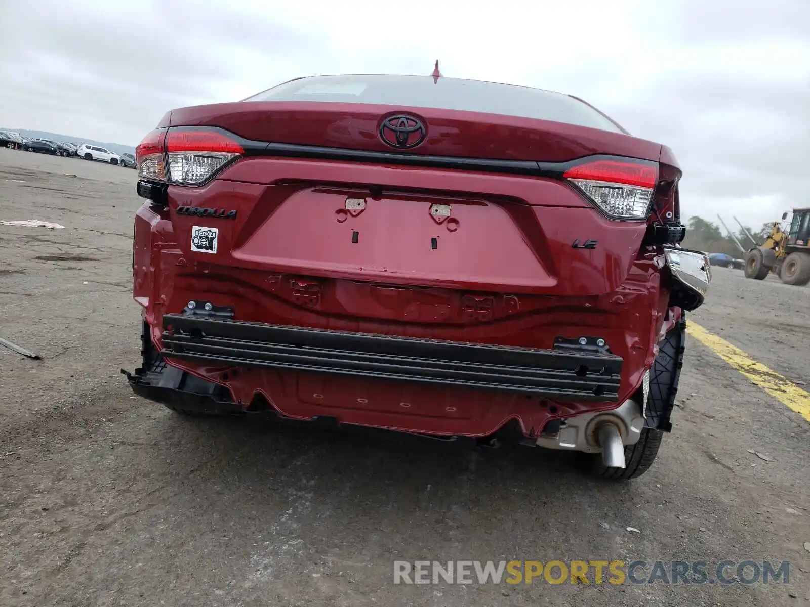 9 Photograph of a damaged car 5YFEPMAE3NP281324 TOYOTA COROLLA 2022