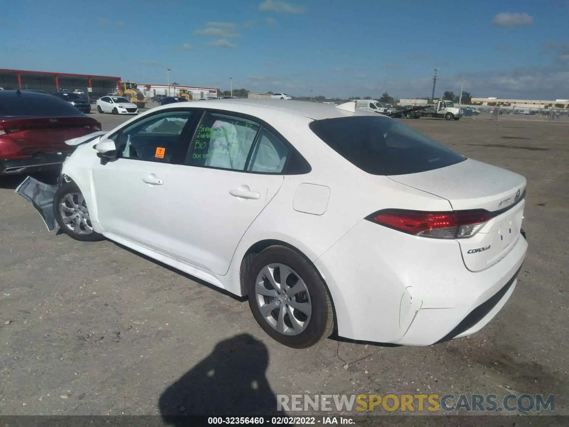 3 Photograph of a damaged car 5YFEPMAE3NP287270 TOYOTA COROLLA 2022