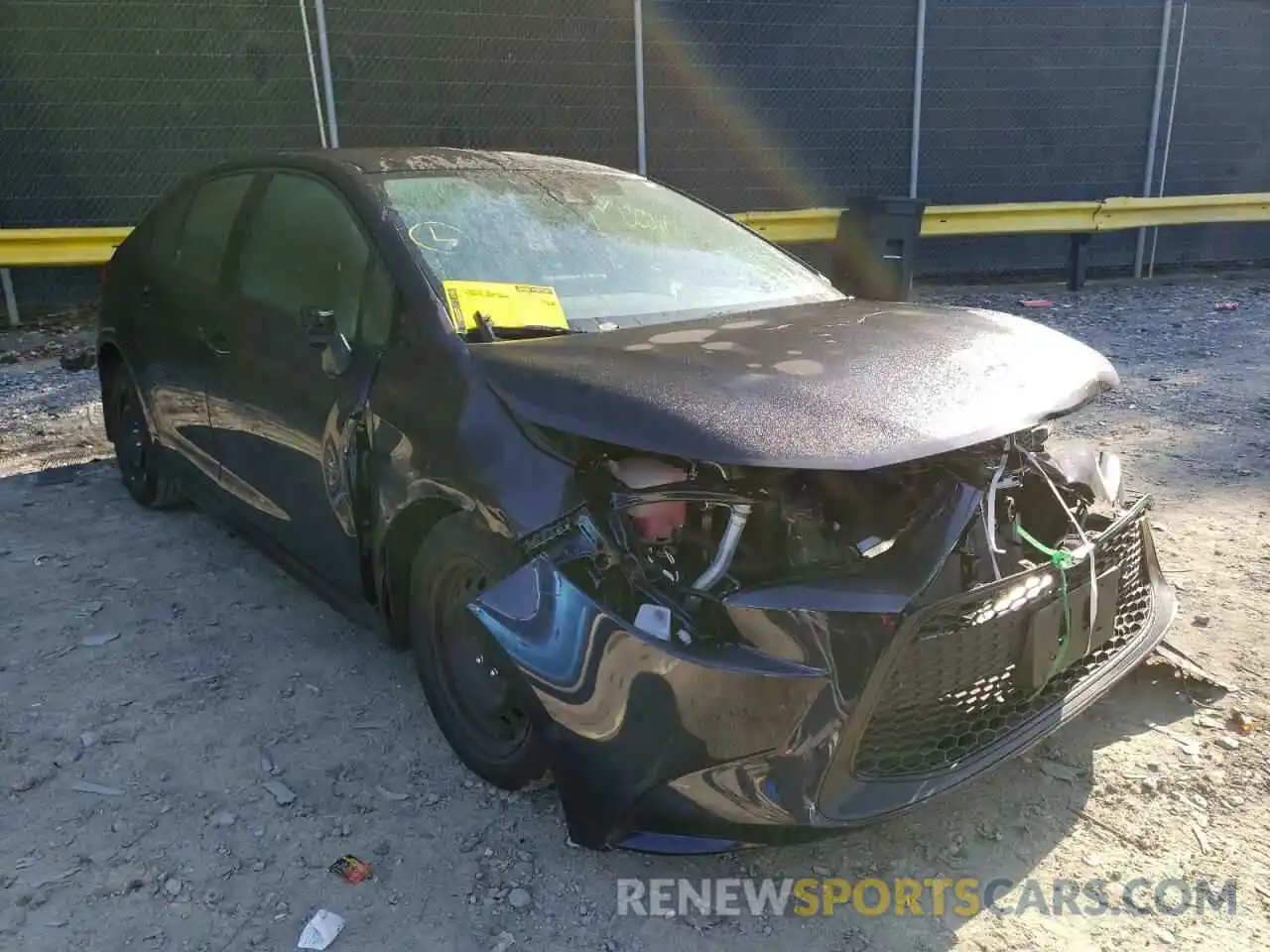 1 Photograph of a damaged car 5YFEPMAE3NP291416 TOYOTA COROLLA 2022