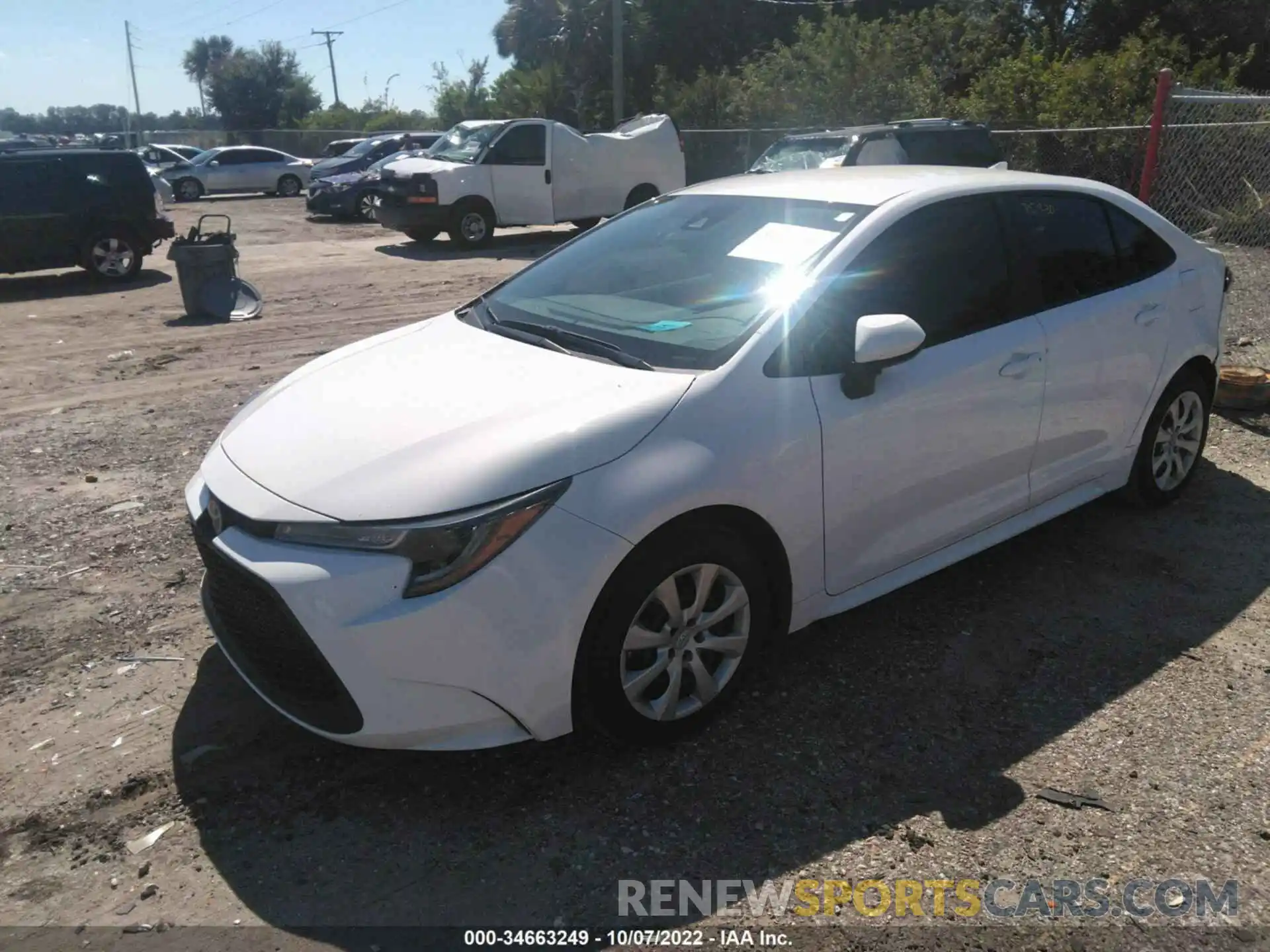 2 Photograph of a damaged car 5YFEPMAE3NP292775 TOYOTA COROLLA 2022