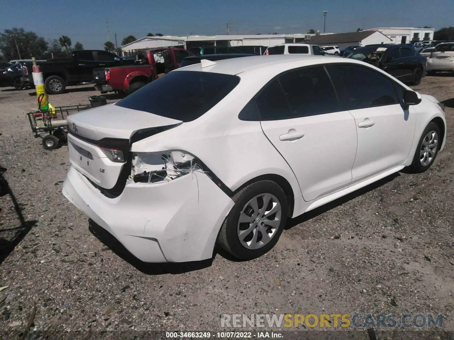 4 Photograph of a damaged car 5YFEPMAE3NP292775 TOYOTA COROLLA 2022