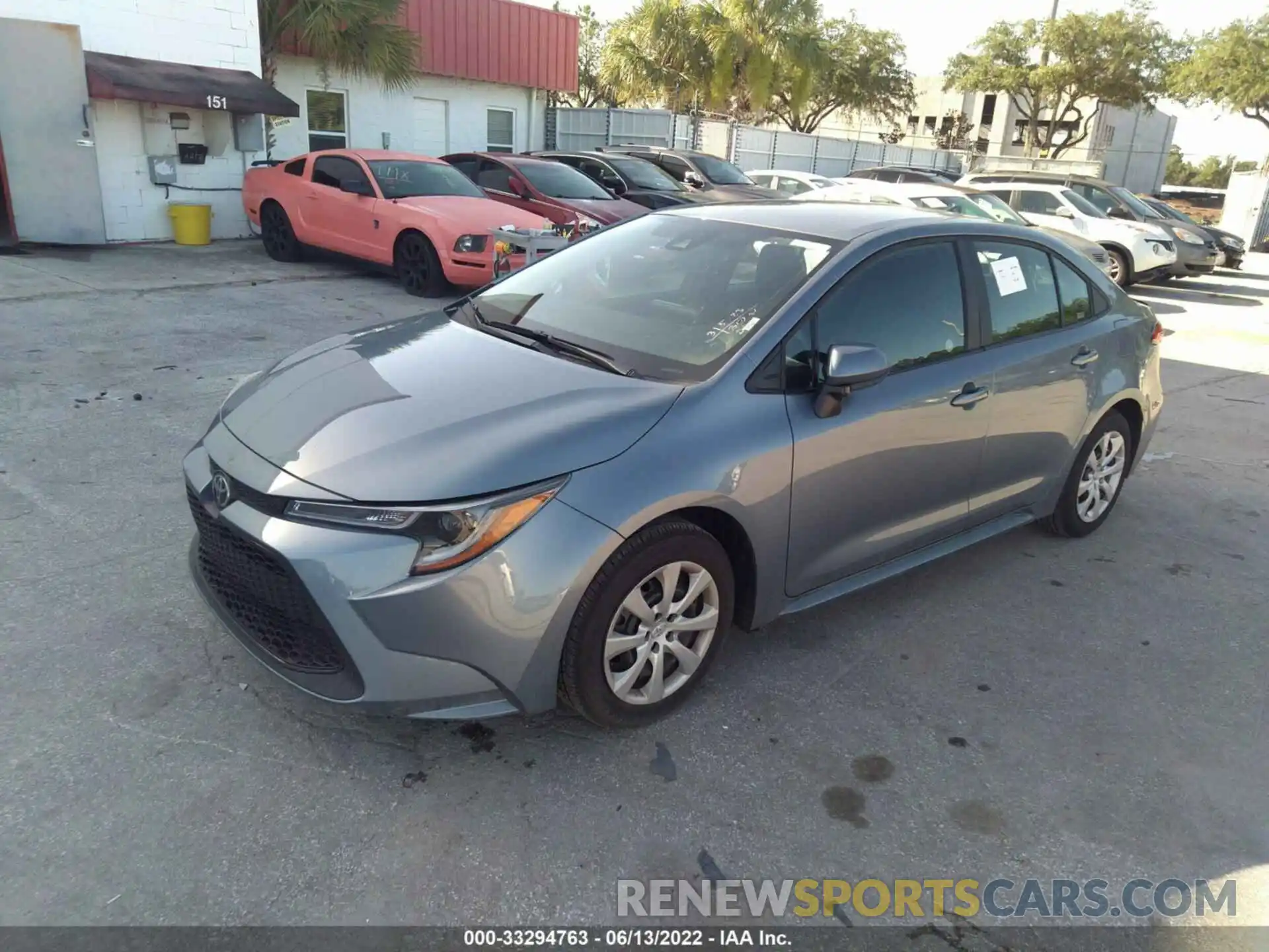 2 Photograph of a damaged car 5YFEPMAE3NP294106 TOYOTA COROLLA 2022