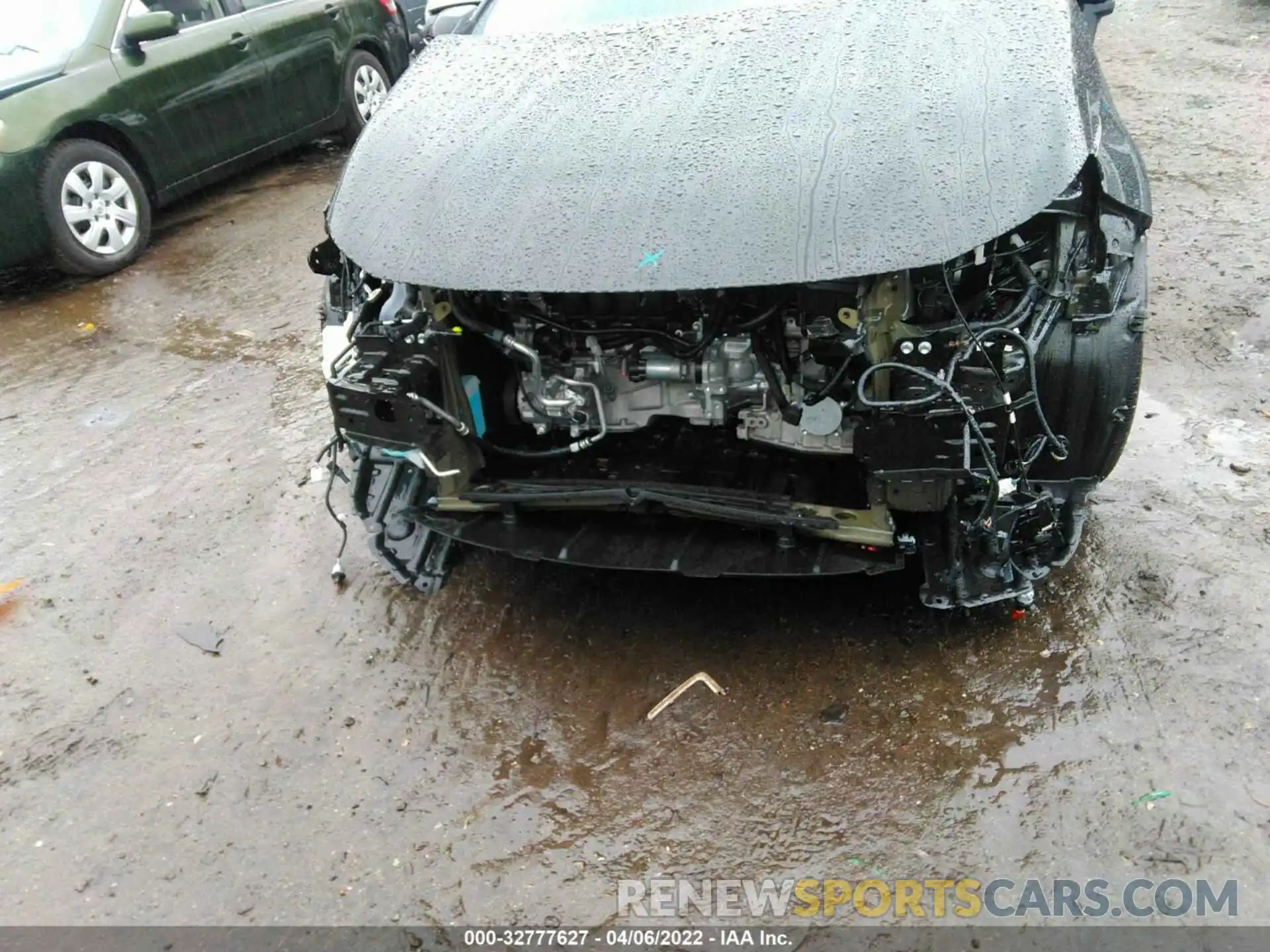 6 Photograph of a damaged car 5YFEPMAE3NP294770 TOYOTA COROLLA 2022