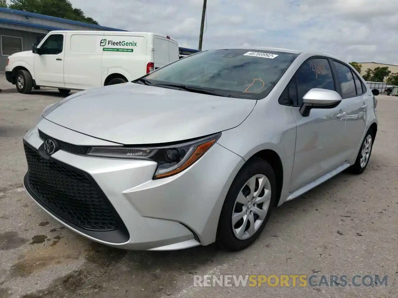 2 Photograph of a damaged car 5YFEPMAE3NP301653 TOYOTA COROLLA 2022