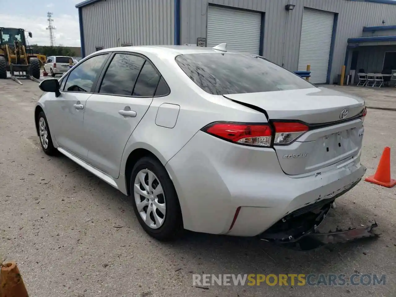 3 Photograph of a damaged car 5YFEPMAE3NP301653 TOYOTA COROLLA 2022