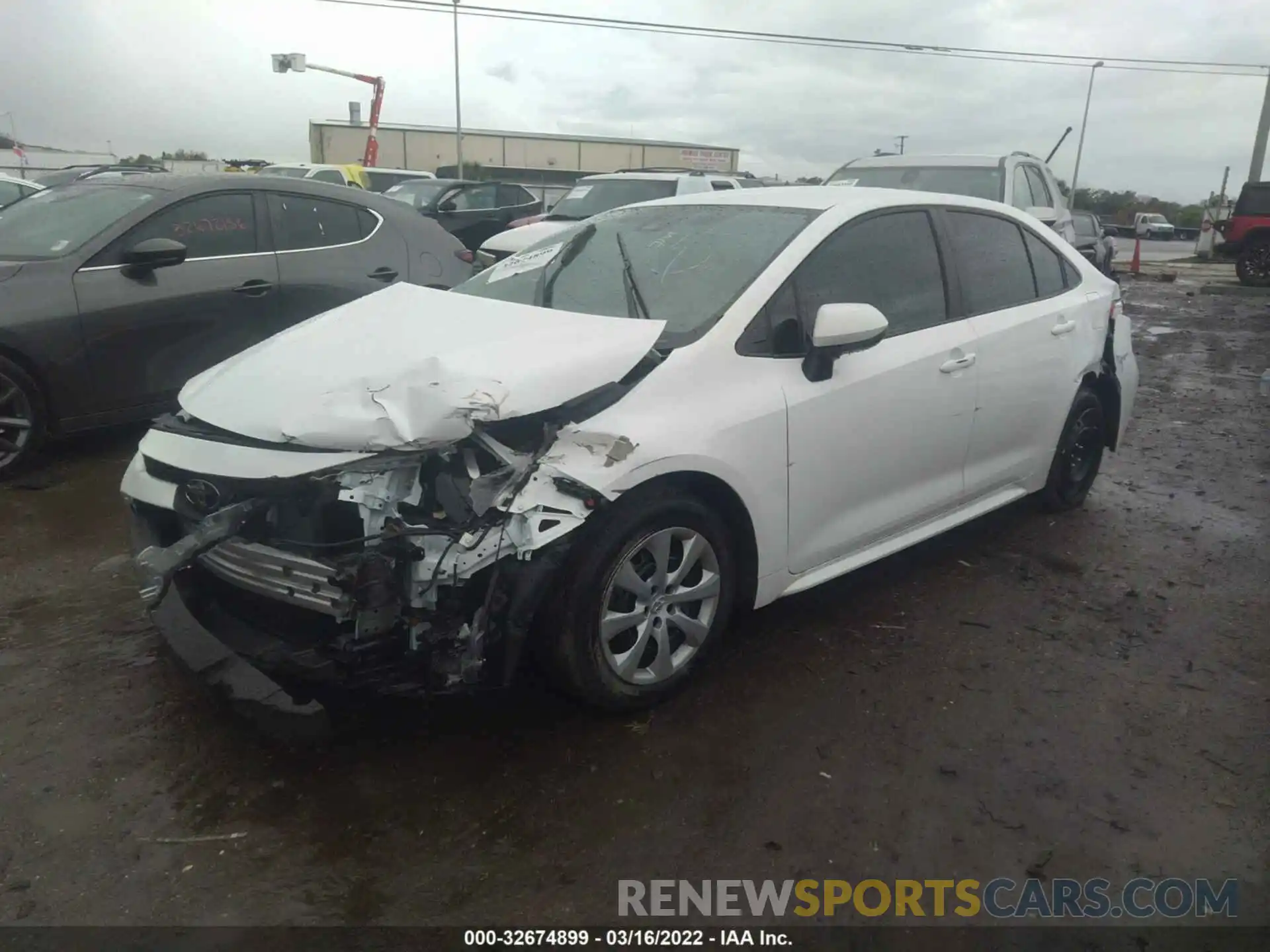 2 Photograph of a damaged car 5YFEPMAE3NP301944 TOYOTA COROLLA 2022