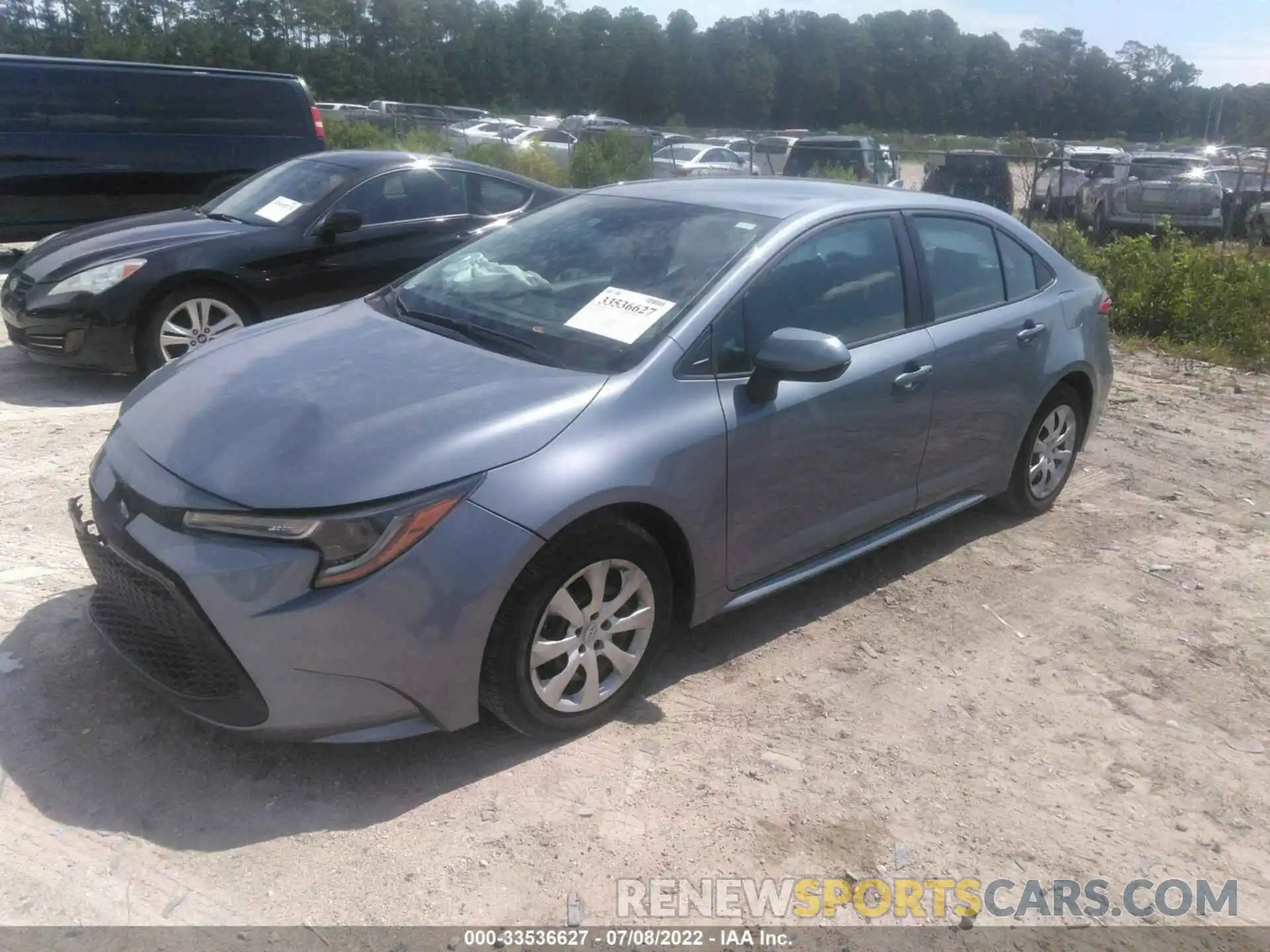 2 Photograph of a damaged car 5YFEPMAE3NP303967 TOYOTA COROLLA 2022