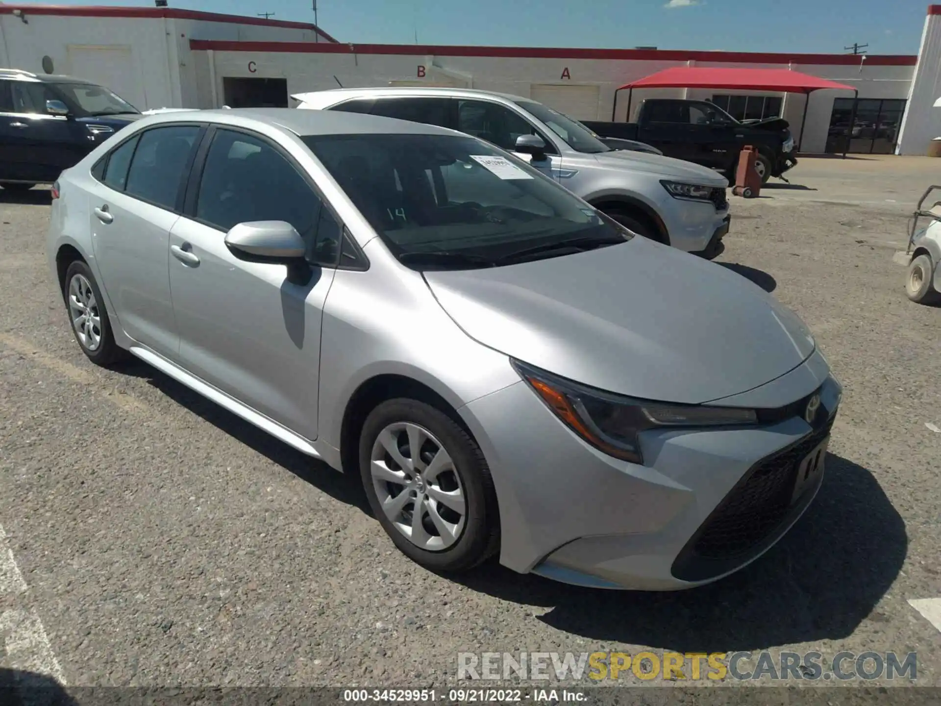 1 Photograph of a damaged car 5YFEPMAE3NP324768 TOYOTA COROLLA 2022