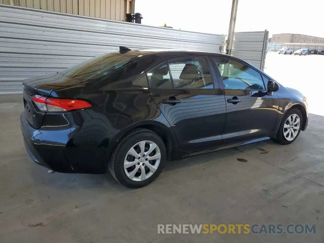 3 Photograph of a damaged car 5YFEPMAE3NP341814 TOYOTA COROLLA 2022