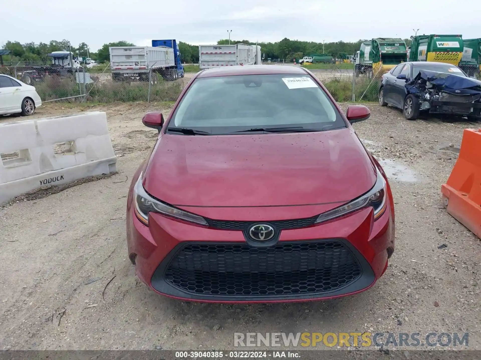 11 Photograph of a damaged car 5YFEPMAE3NP362971 TOYOTA COROLLA 2022