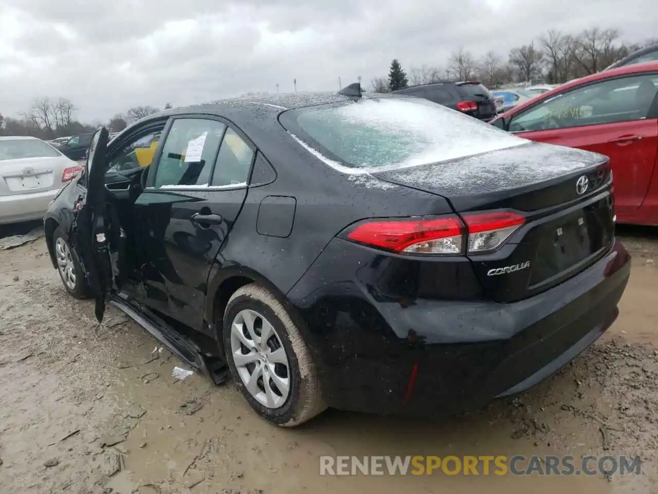 3 Photograph of a damaged car 5YFEPMAE4NP272065 TOYOTA COROLLA 2022