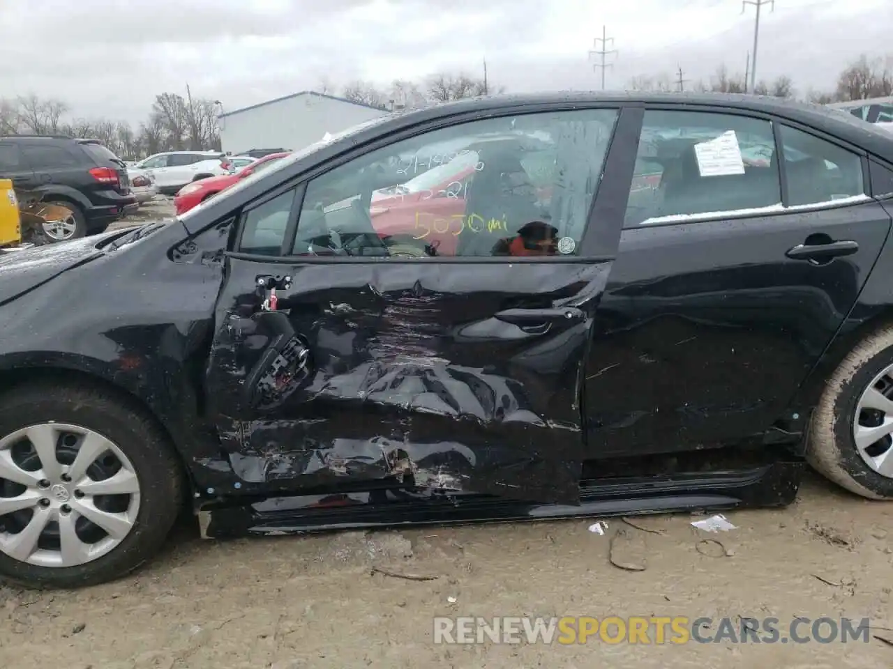 9 Photograph of a damaged car 5YFEPMAE4NP272065 TOYOTA COROLLA 2022