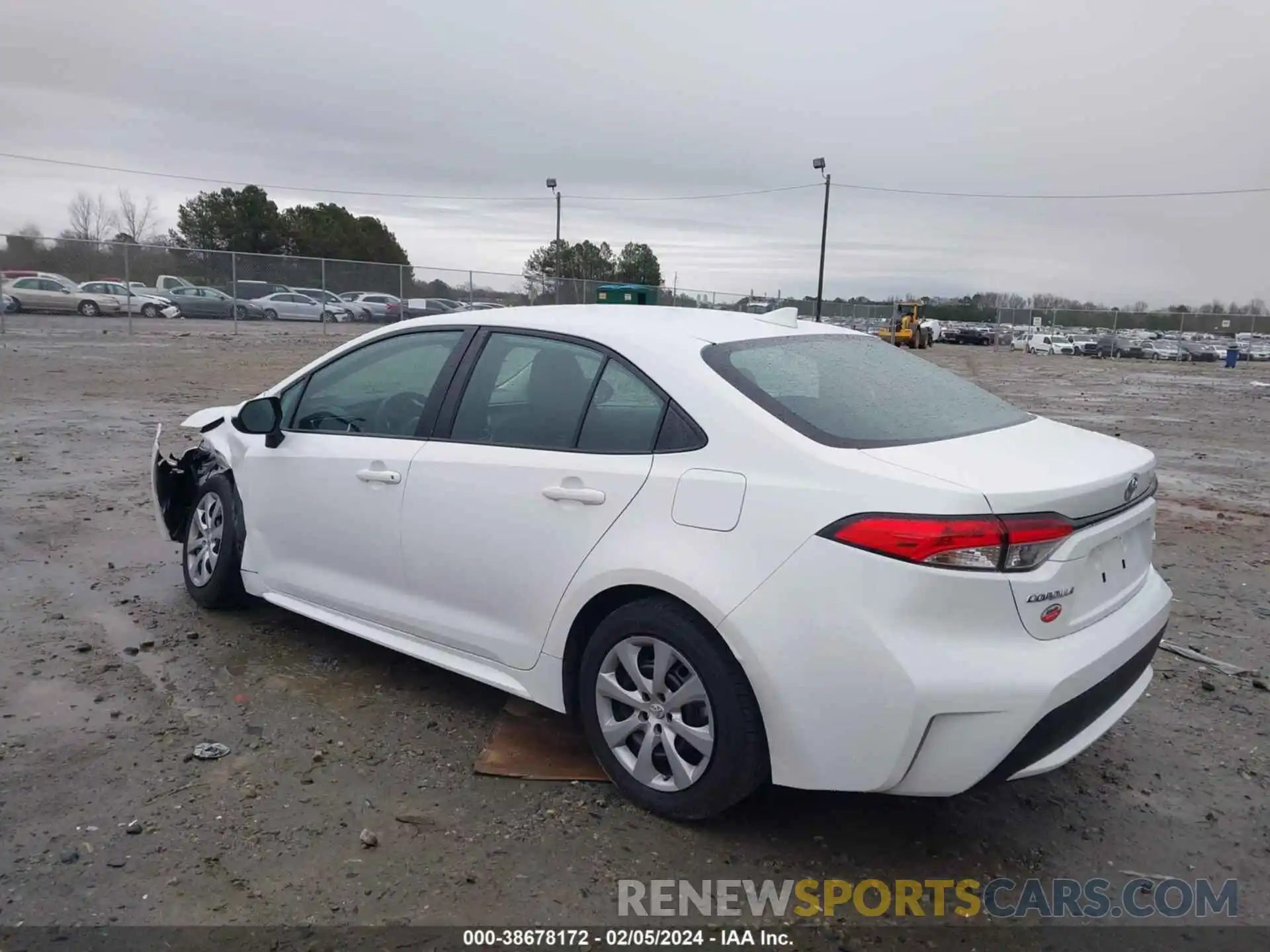 3 Photograph of a damaged car 5YFEPMAE4NP276035 TOYOTA COROLLA 2022