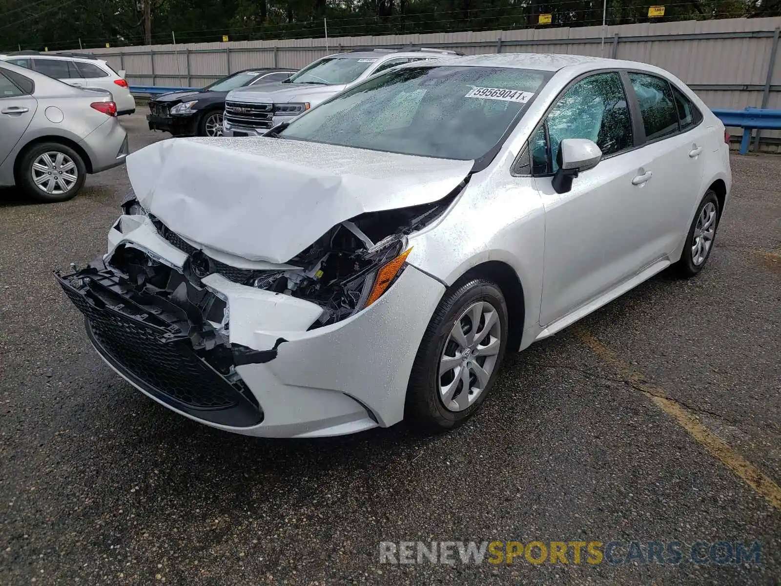 2 Photograph of a damaged car 5YFEPMAE4NP278612 TOYOTA COROLLA 2022