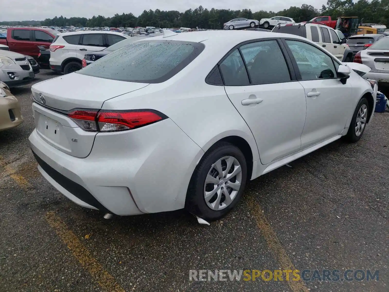 4 Photograph of a damaged car 5YFEPMAE4NP278612 TOYOTA COROLLA 2022